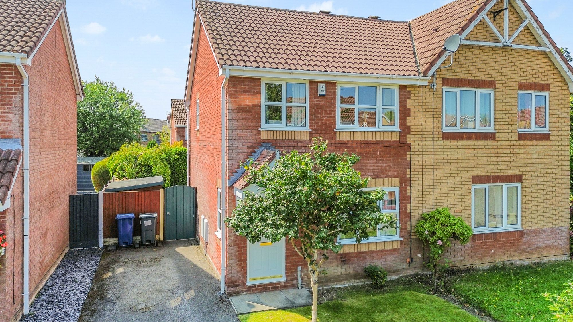 Cleeves Close, Warrington, WA1