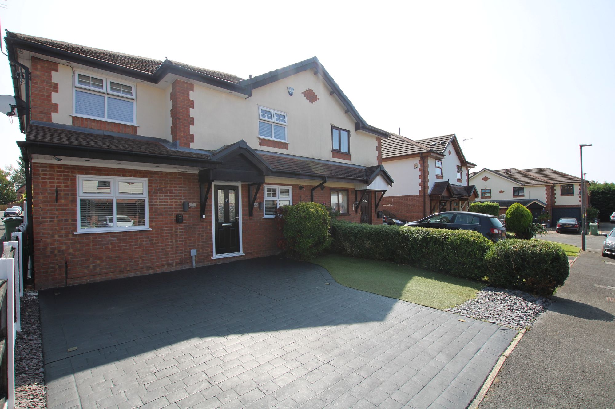 Nethercott Court, Tyldesley, M29