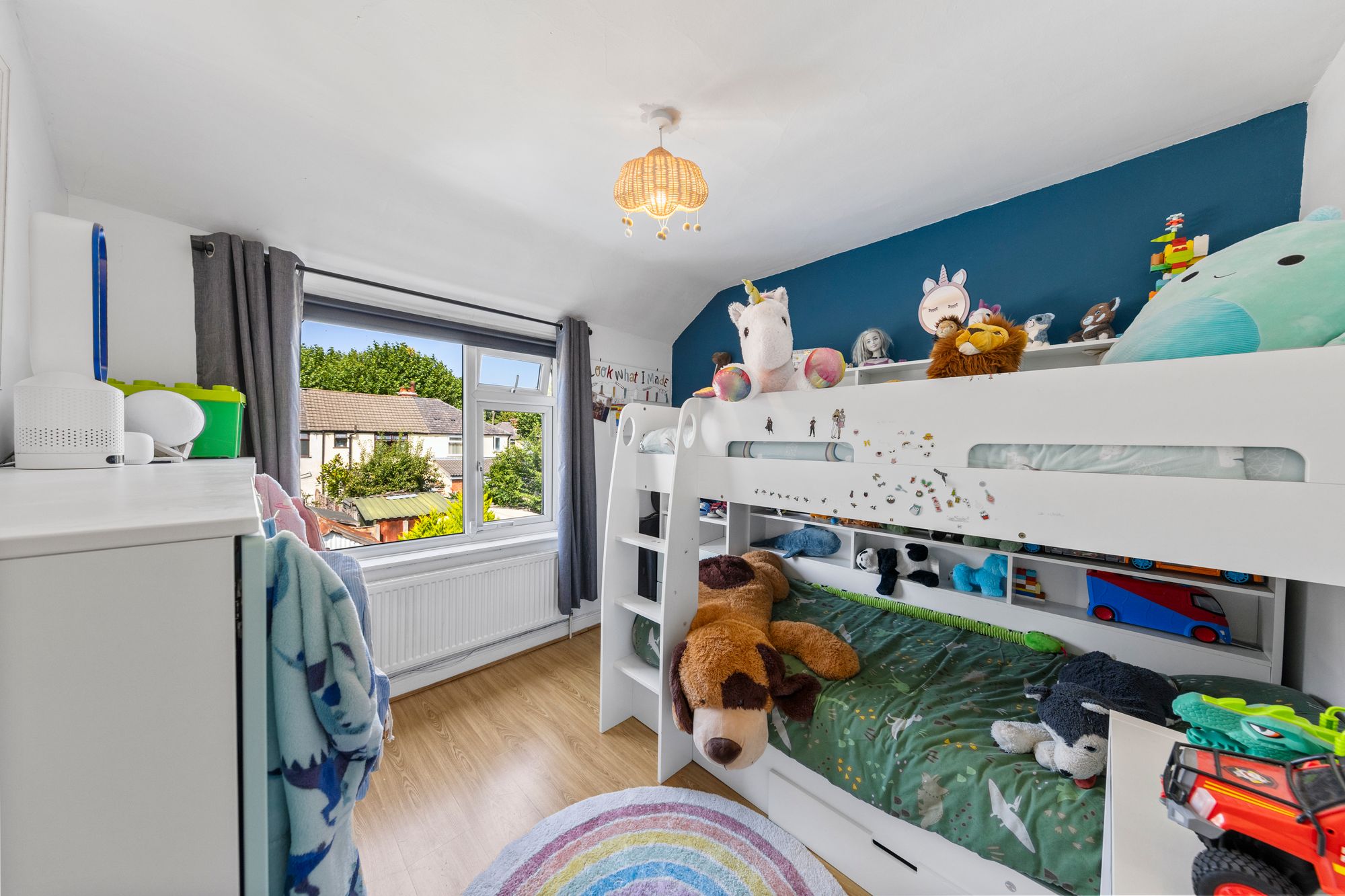 East Avenue, Warrington