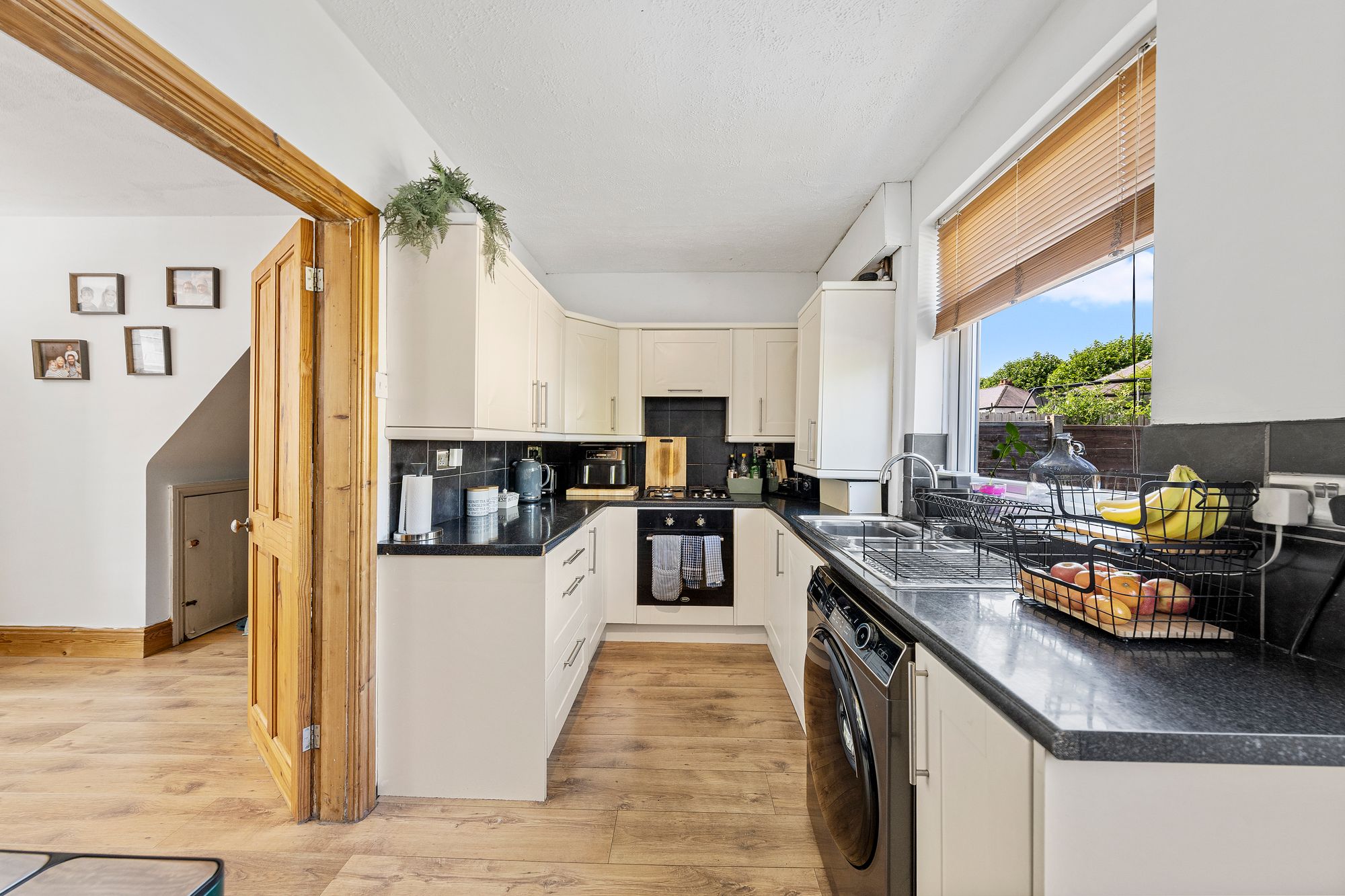 East Avenue, Warrington