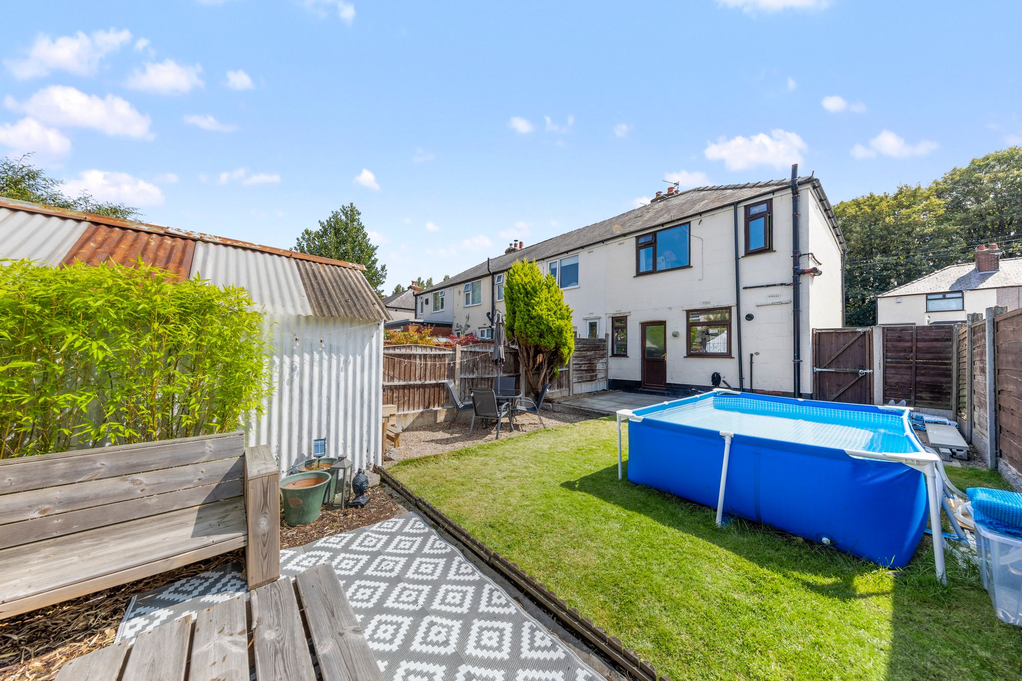 East Avenue, Warrington