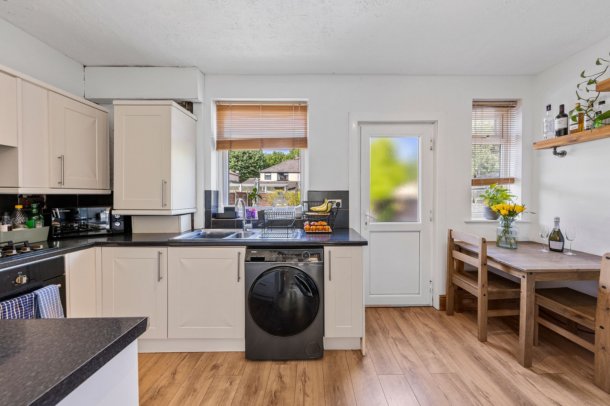 East Avenue, Warrington