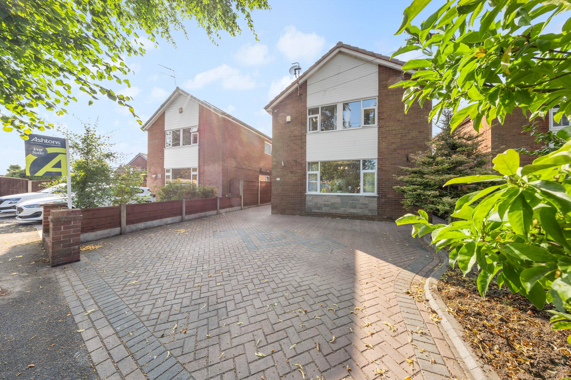 Hurst Lane, Glazebury, WA3