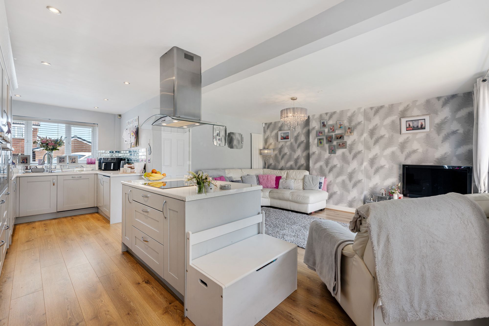 Glen Park, Leigh, WN7