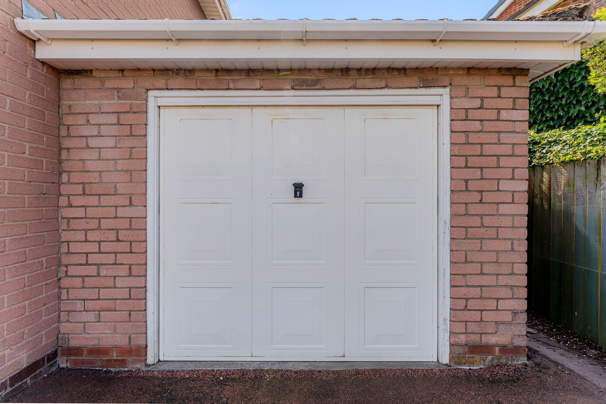 Glebe Lane, Widnes, WA8