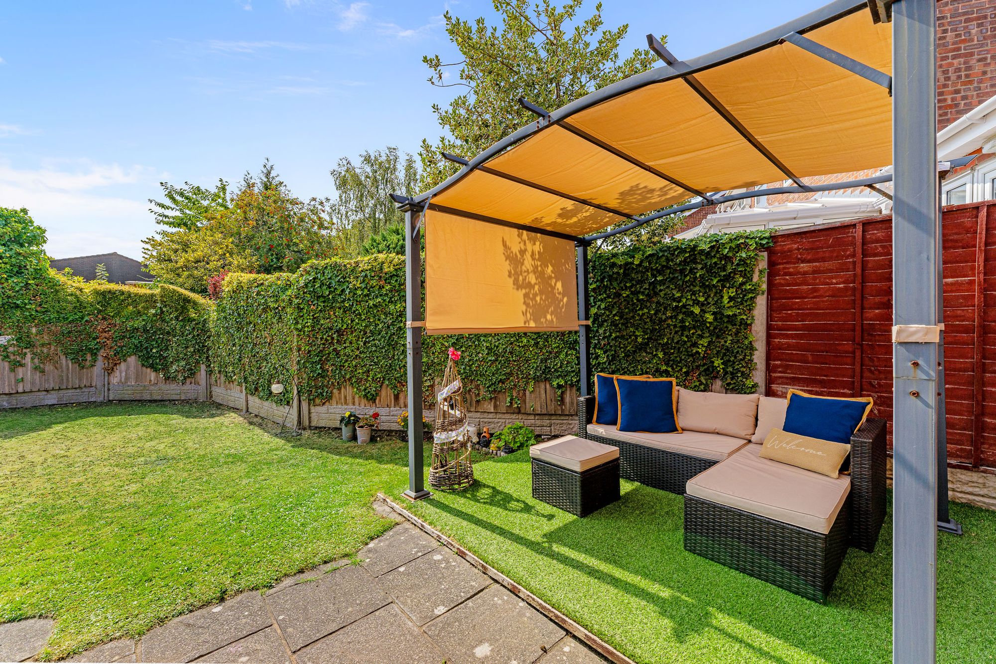 Glebe Lane, Widnes, WA8