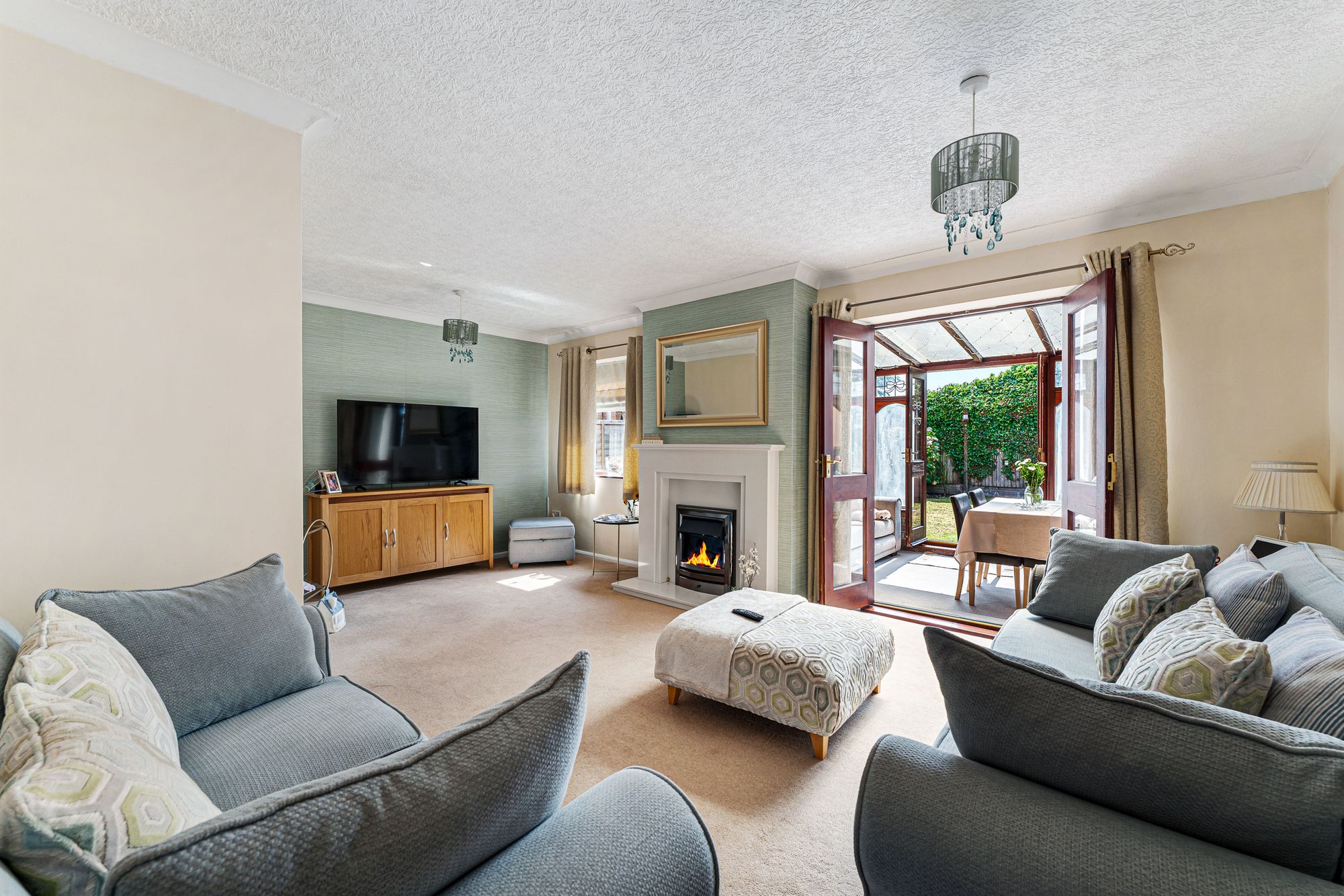 Glebe Lane, Widnes, WA8