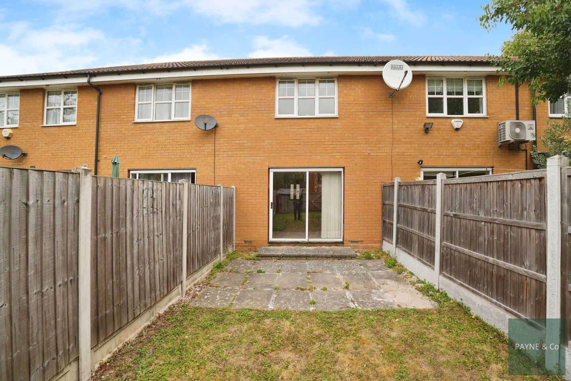 Heathside Close, Ilford, IG2
