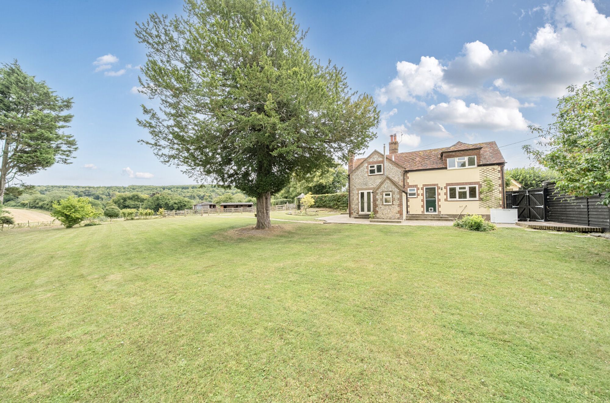 Madehurst Road, Madehurst, BN18