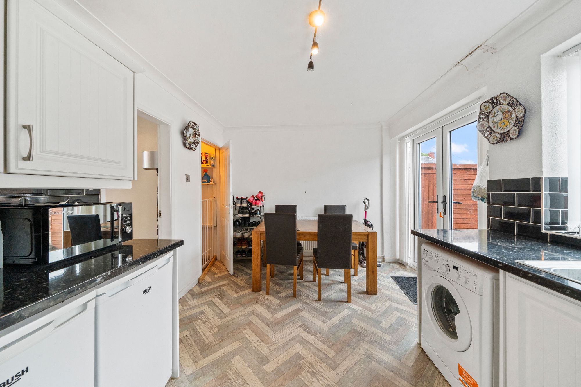 Hood Grove, Leigh, WN7