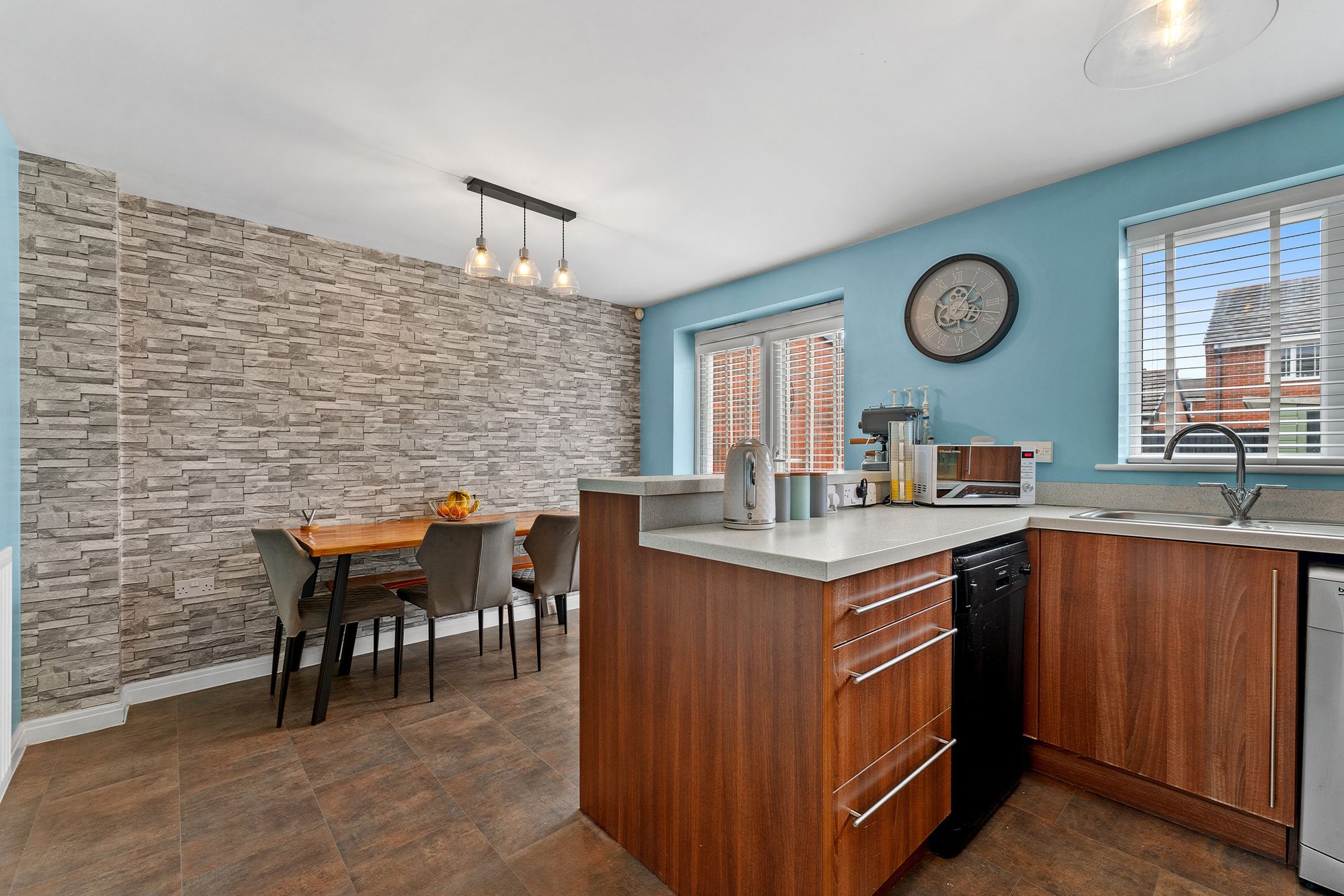 Shackleton Avenue, Widnes, WA8