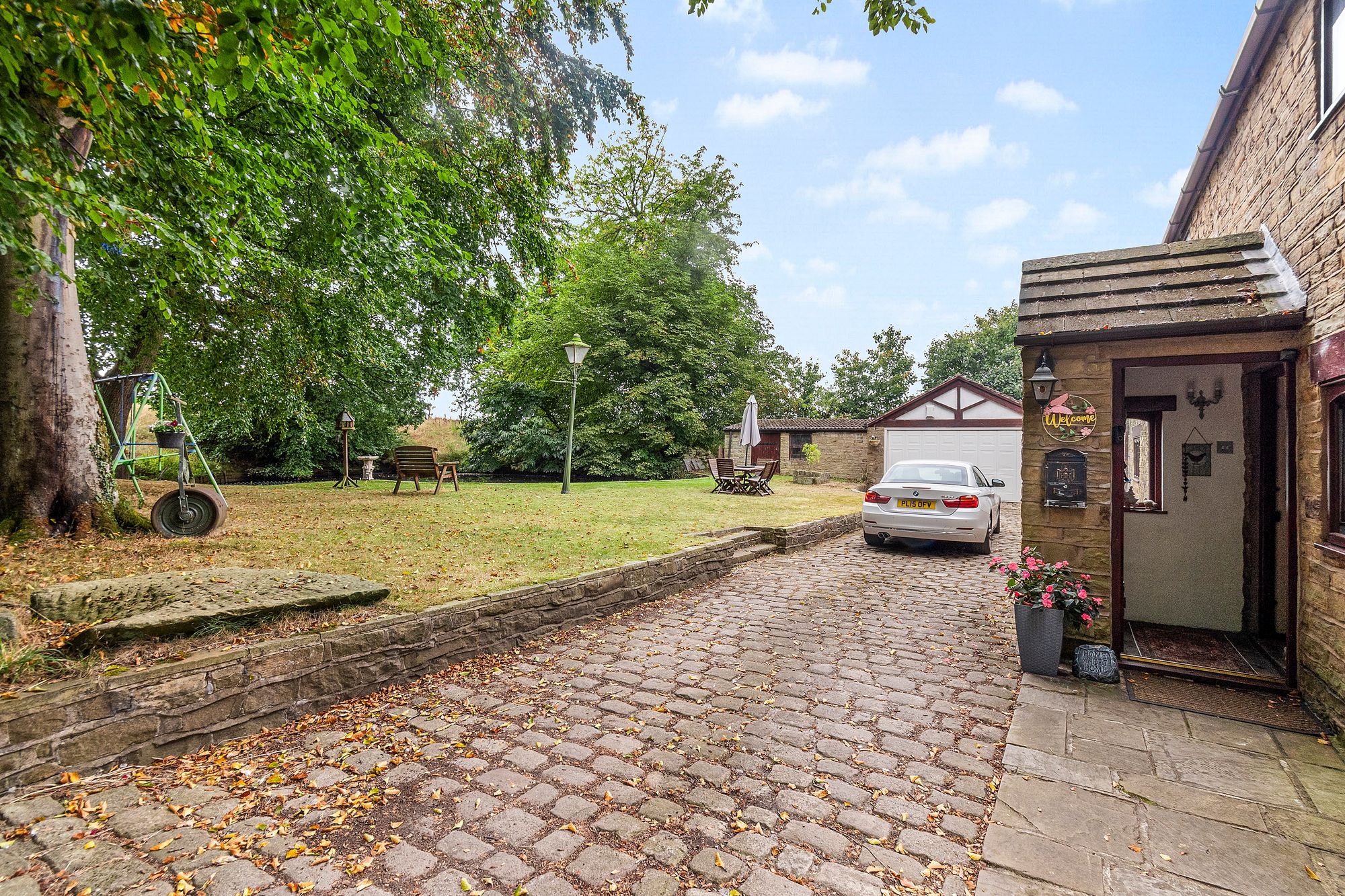 Carr Mill Road, Billinge, WN5