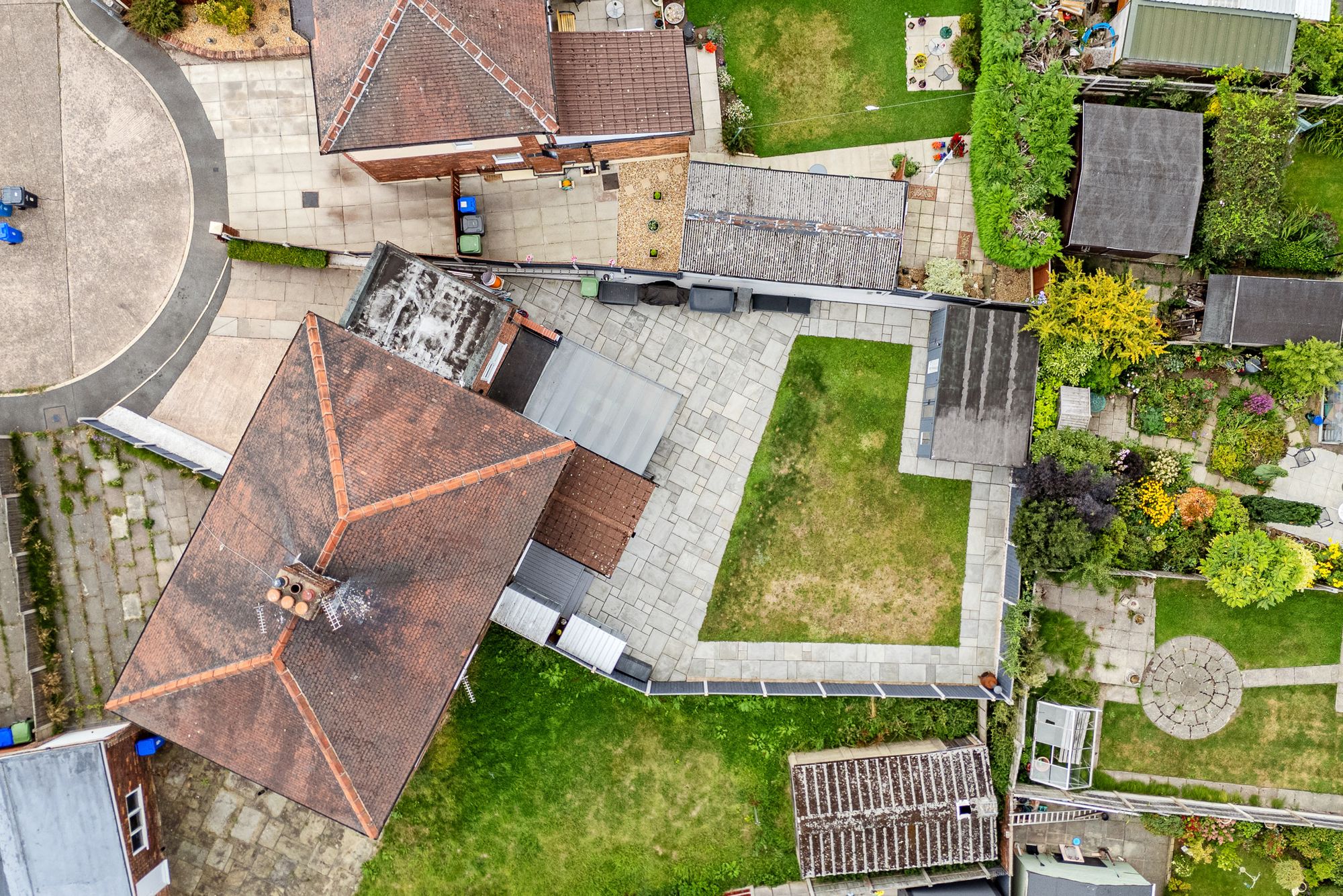 Lyndon Grove, Runcorn