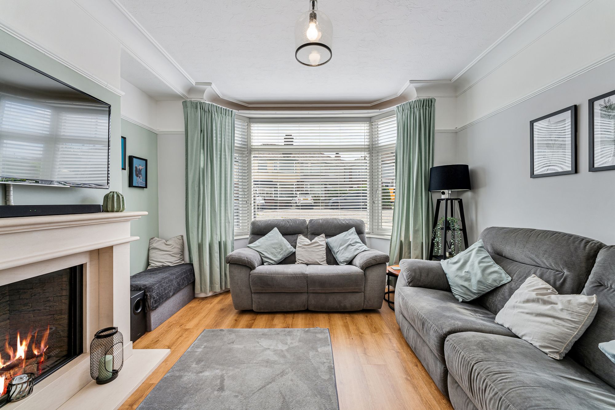 Lyndon Grove, Runcorn