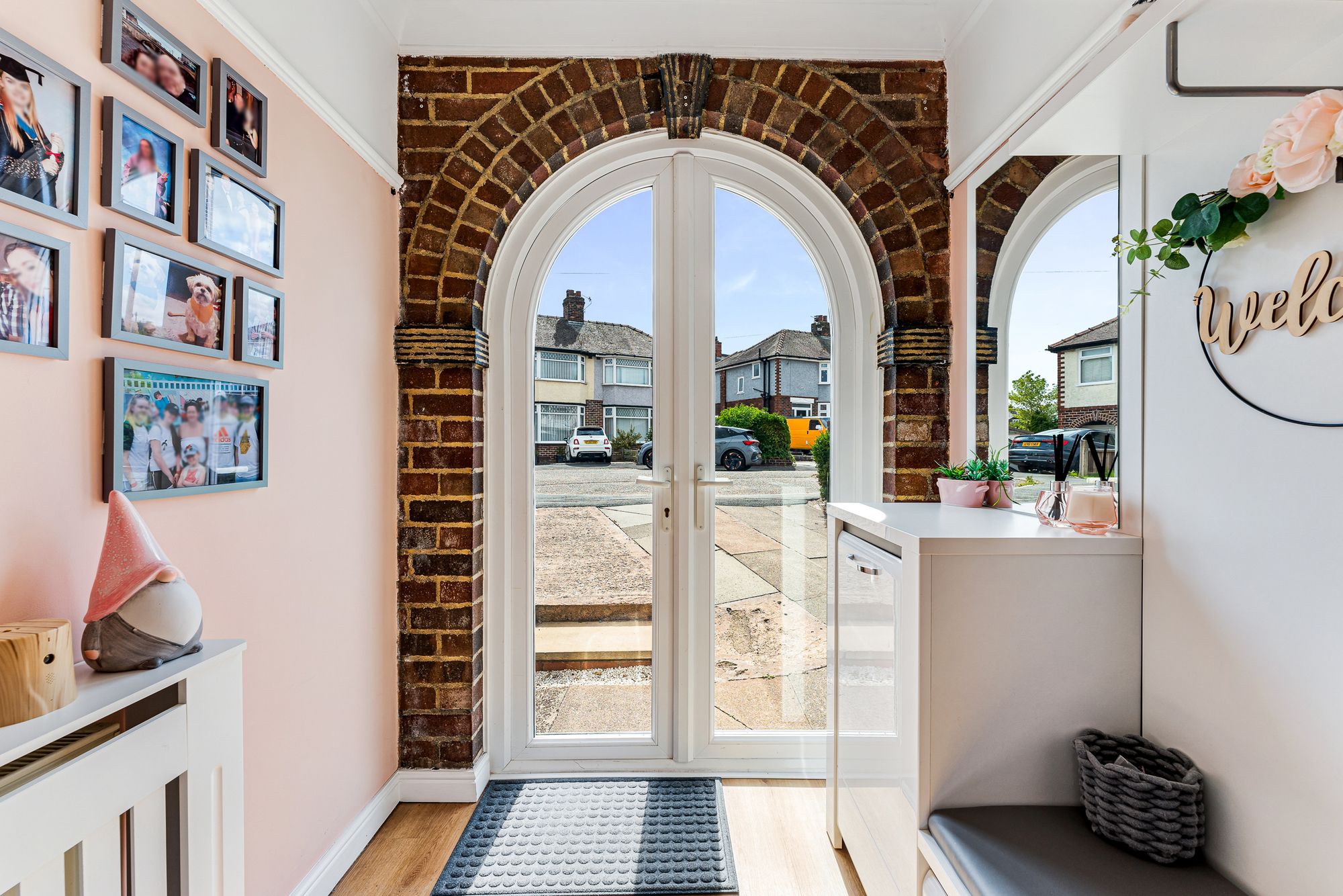 Lyndon Grove, Runcorn