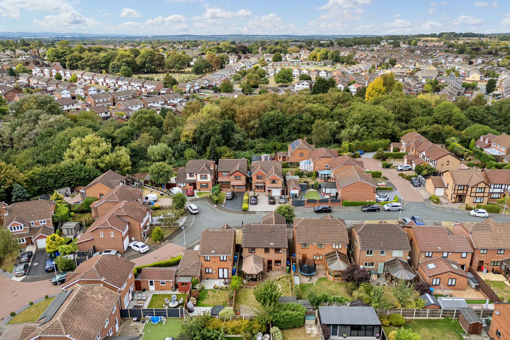 Finsbury Park, Widnes, WA8