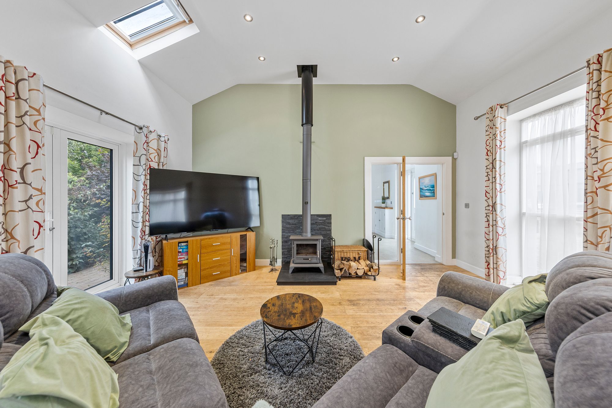 Bradley Lane, Burtonwood, WA5