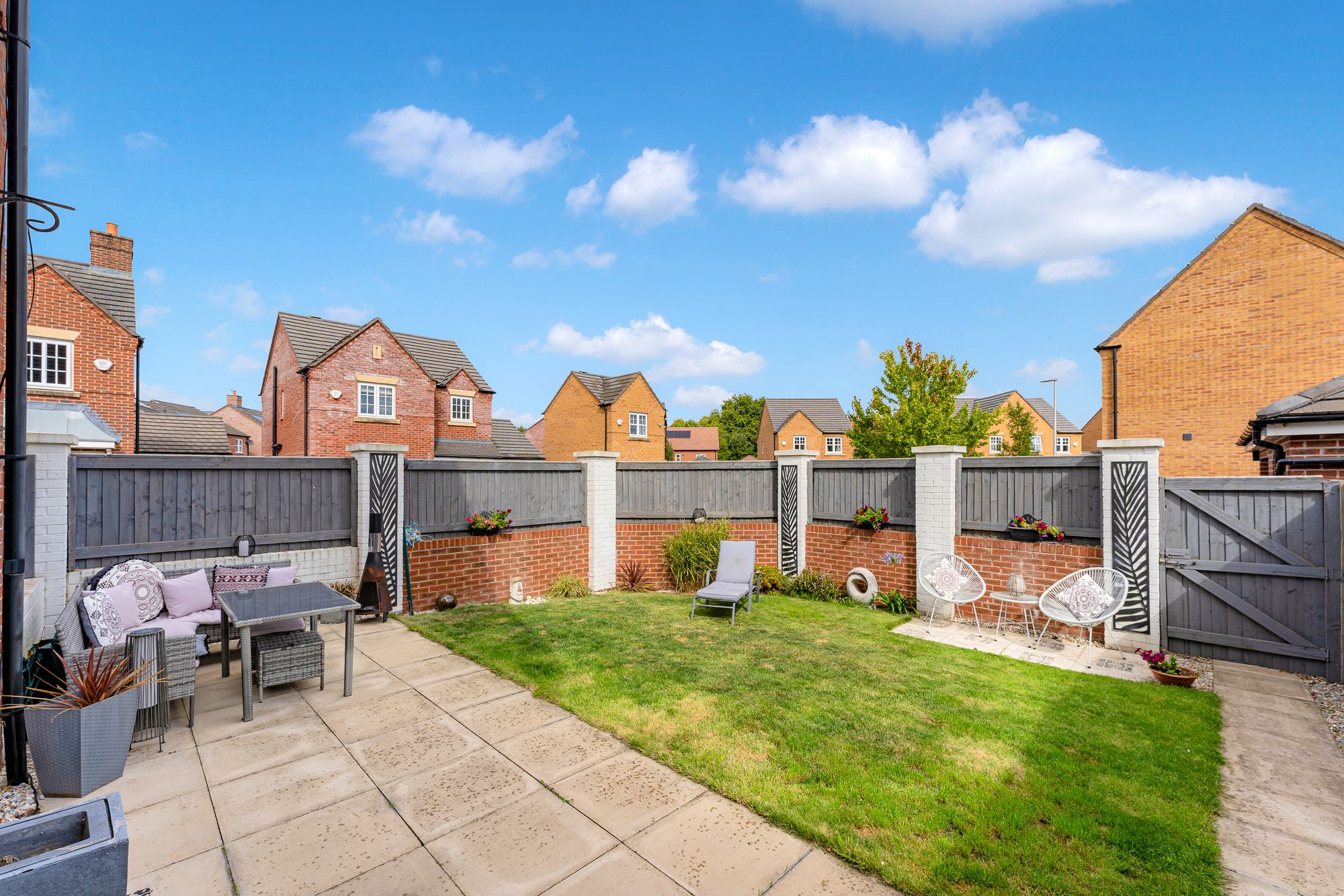 Lutterworth Avenue, Runcorn