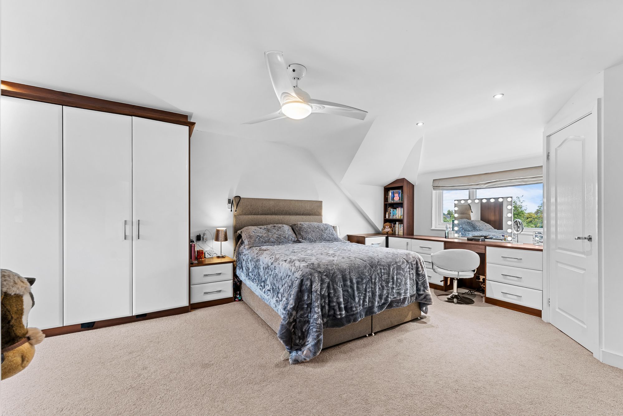 Buckingham Avenue, Widnes, WA8