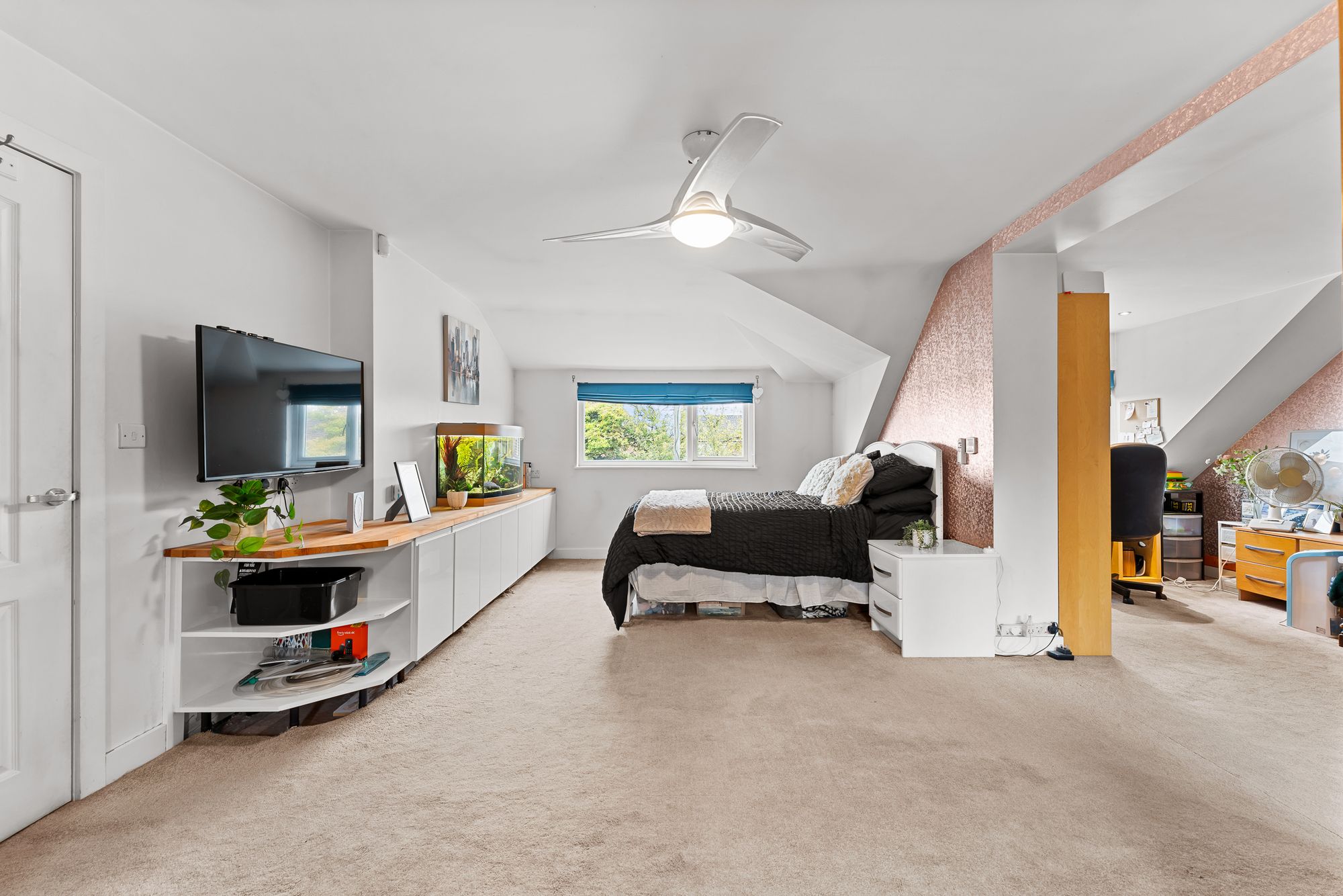 Buckingham Avenue, Widnes, WA8