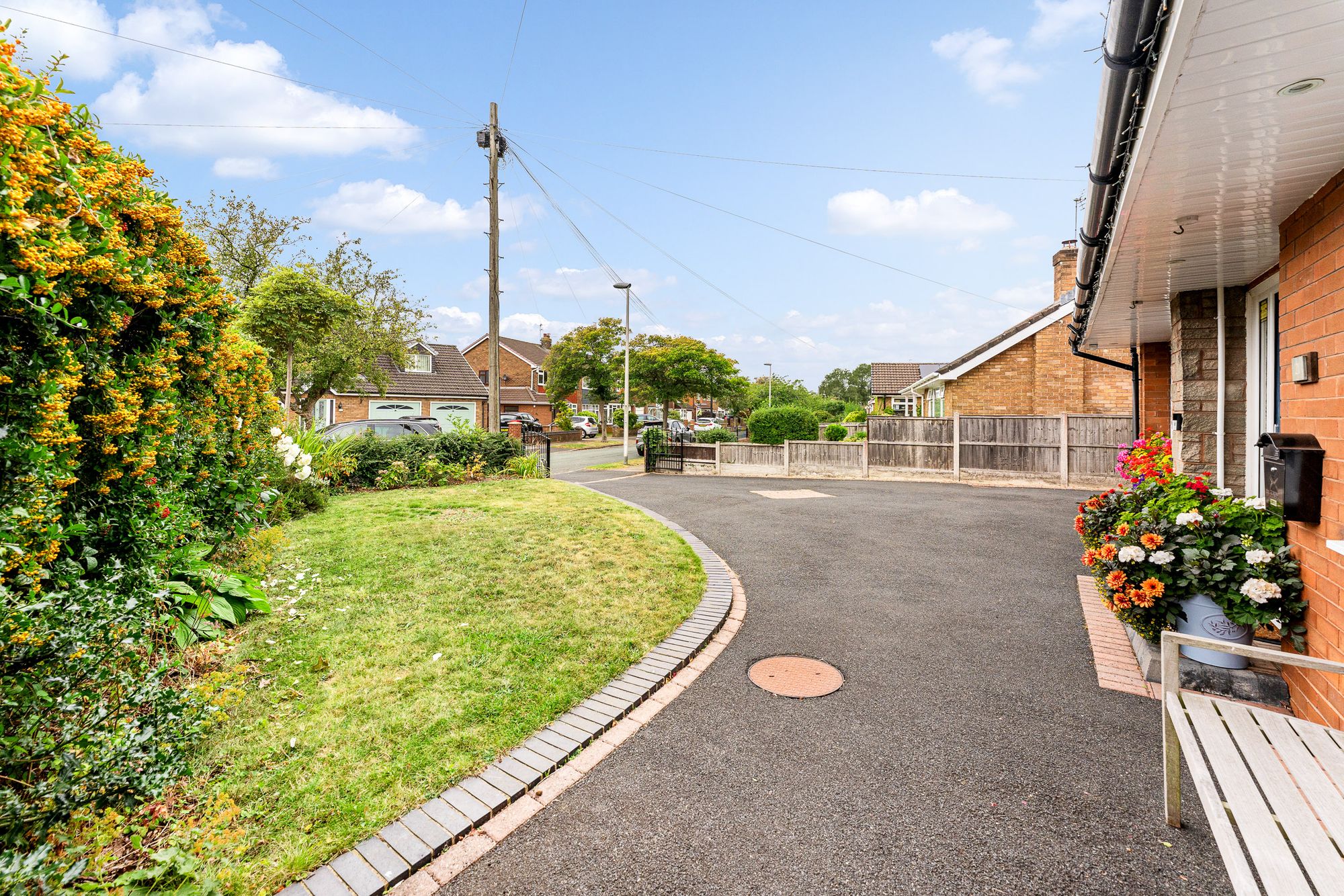 Buckingham Avenue, Widnes, WA8