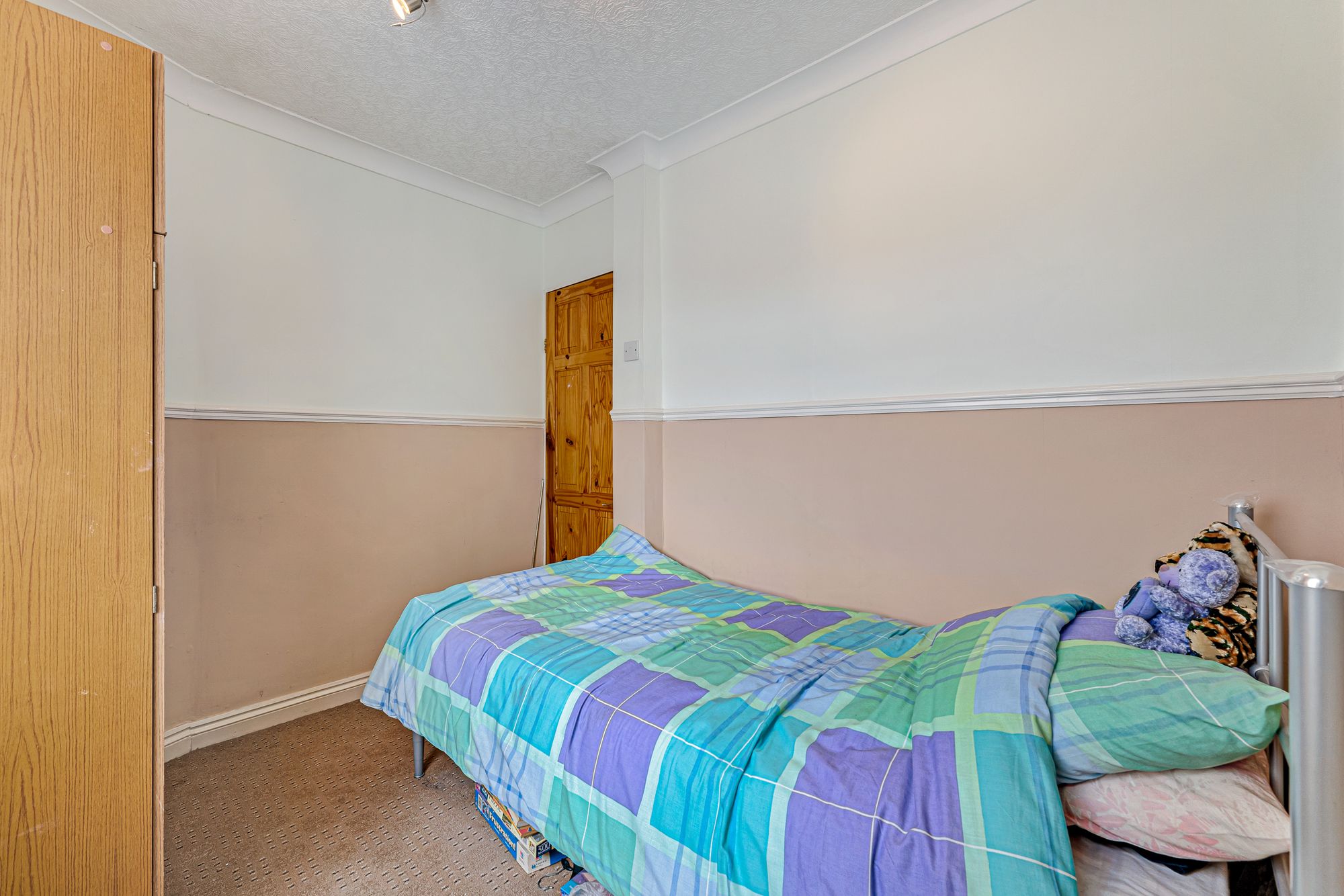 Charles Street, Leigh