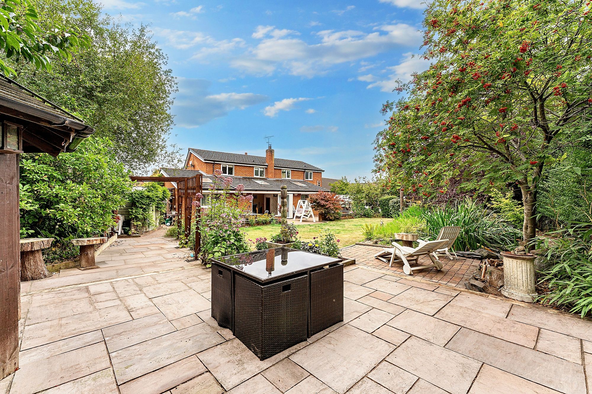 Buckingham Avenue, Widnes, WA8