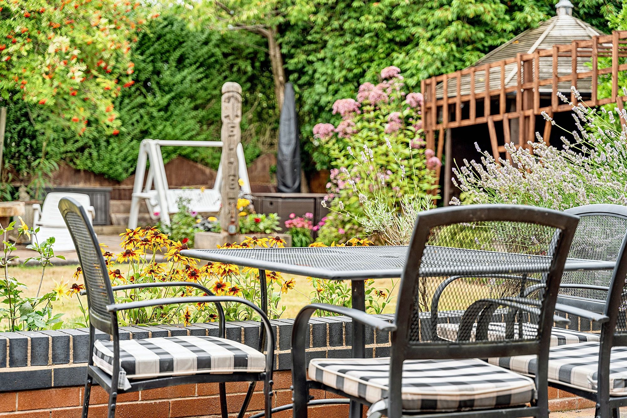 Buckingham Avenue, Widnes, WA8