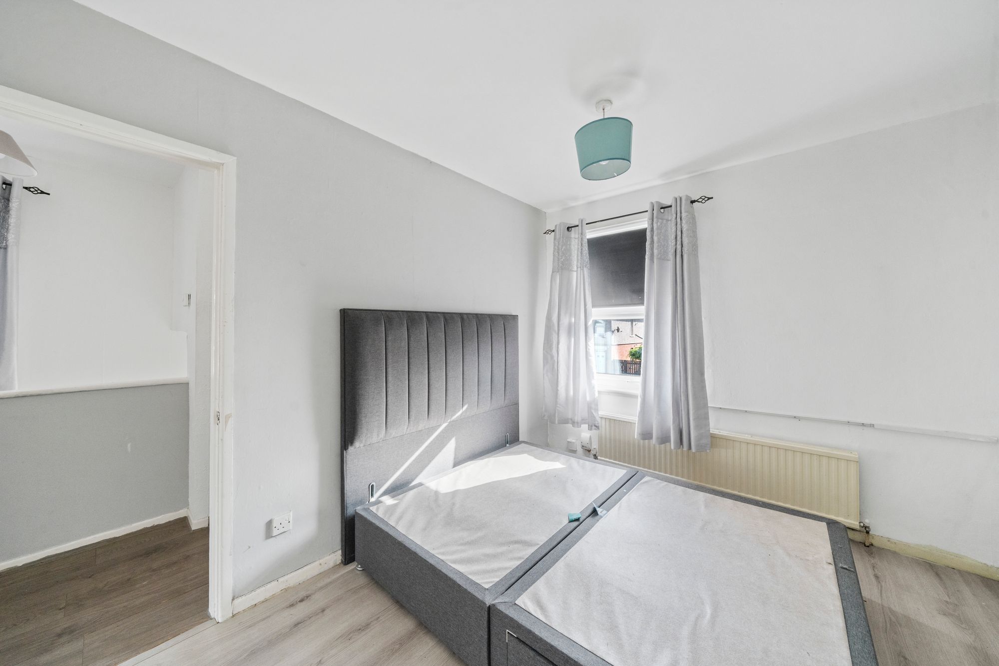 Moorlands Avenue, Leigh