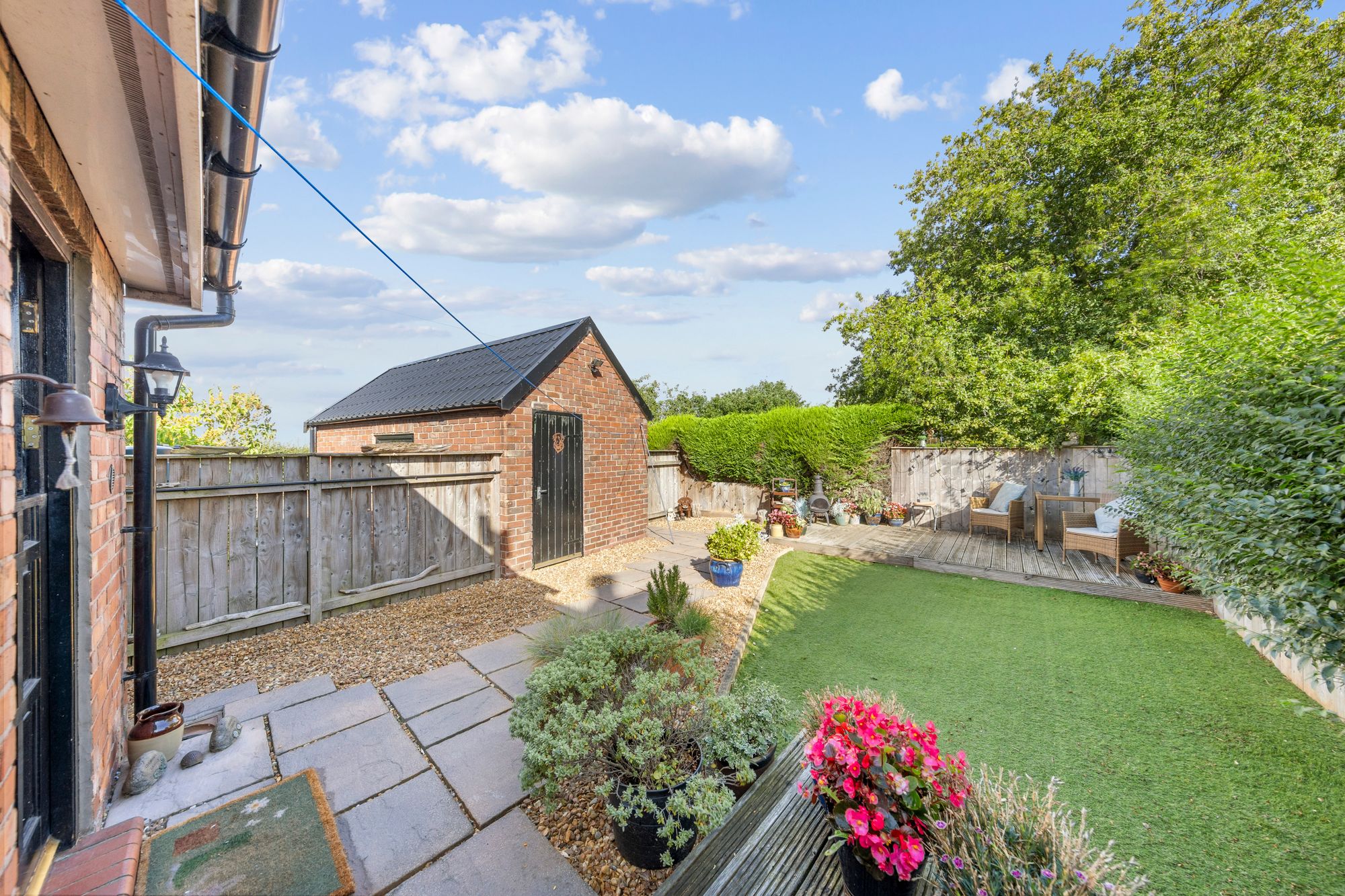 Heath Lane, Croft, WA3