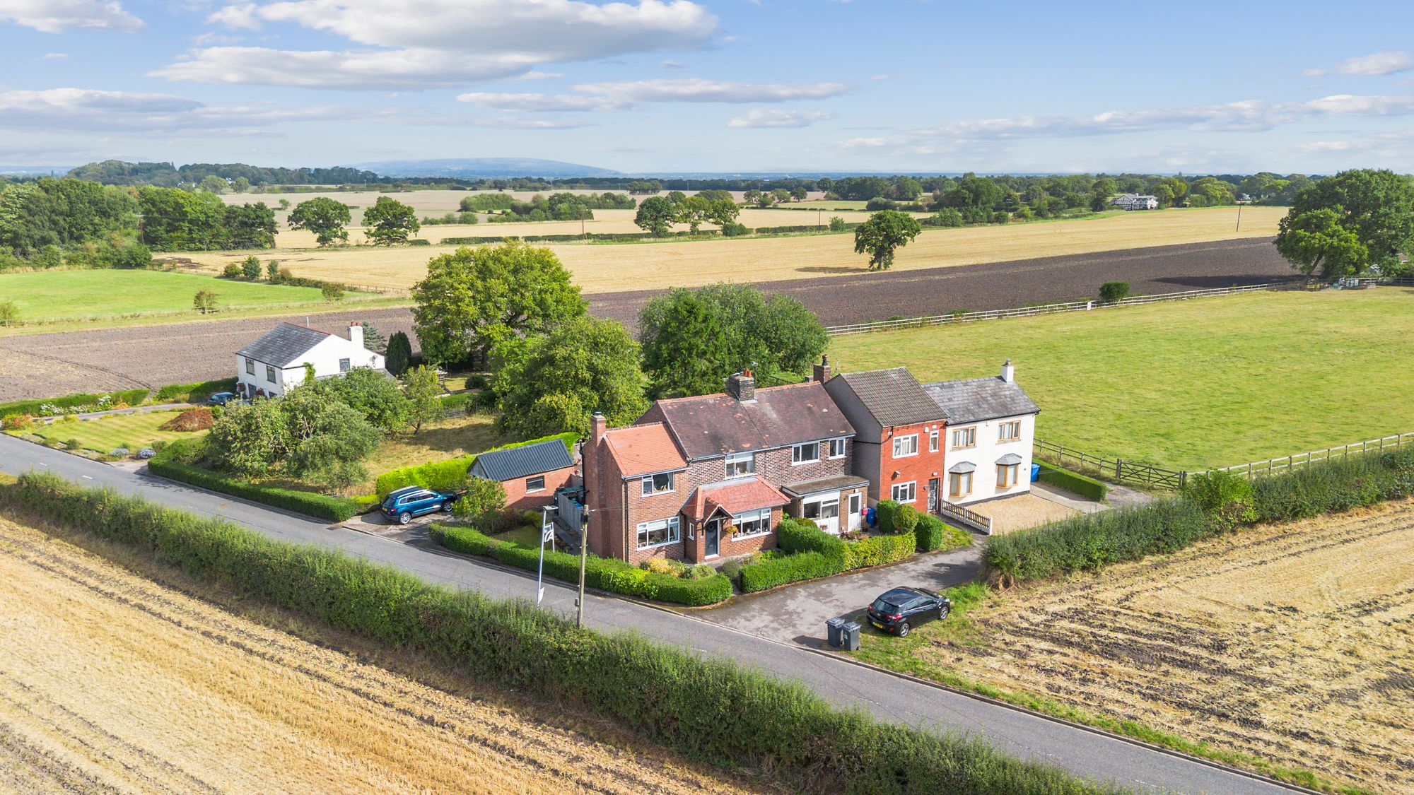 Heath Lane, Croft, WA3