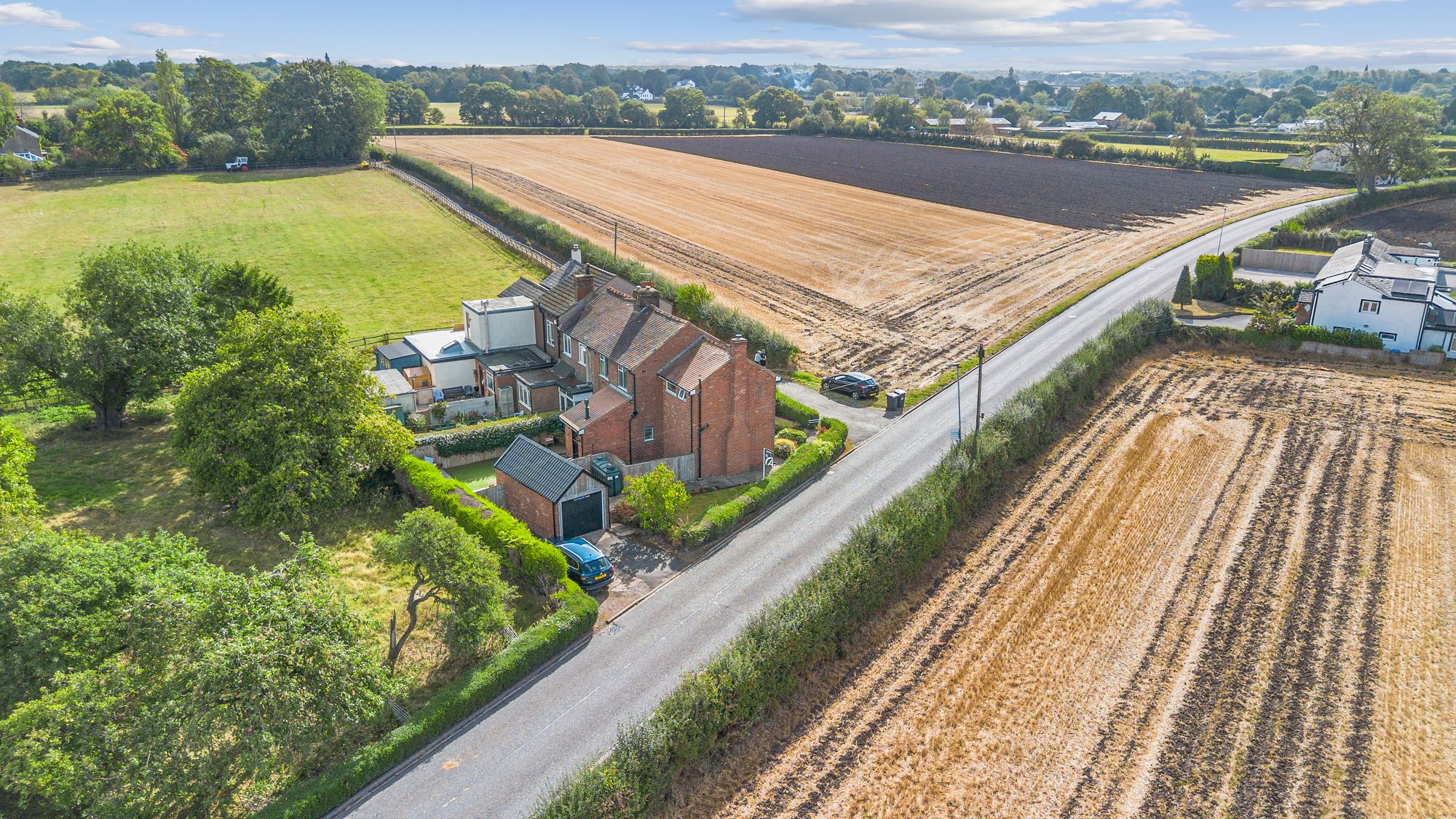 Heath Lane, Croft, WA3