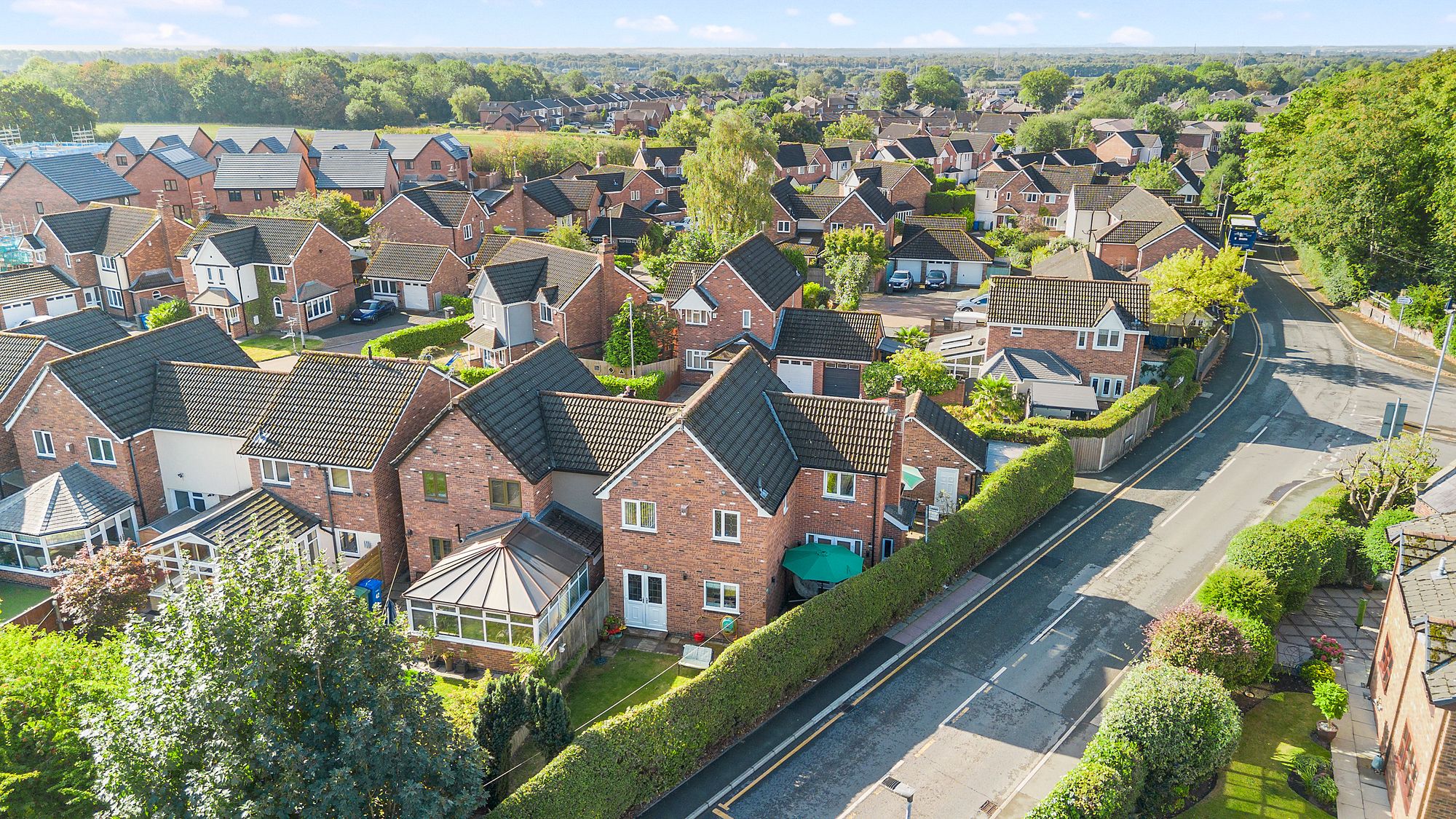 Deacons Close, Croft, WA3