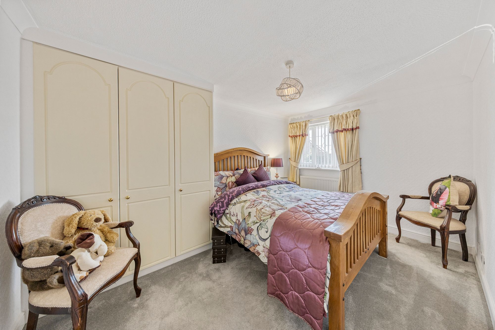 Deacons Close, Croft, WA3