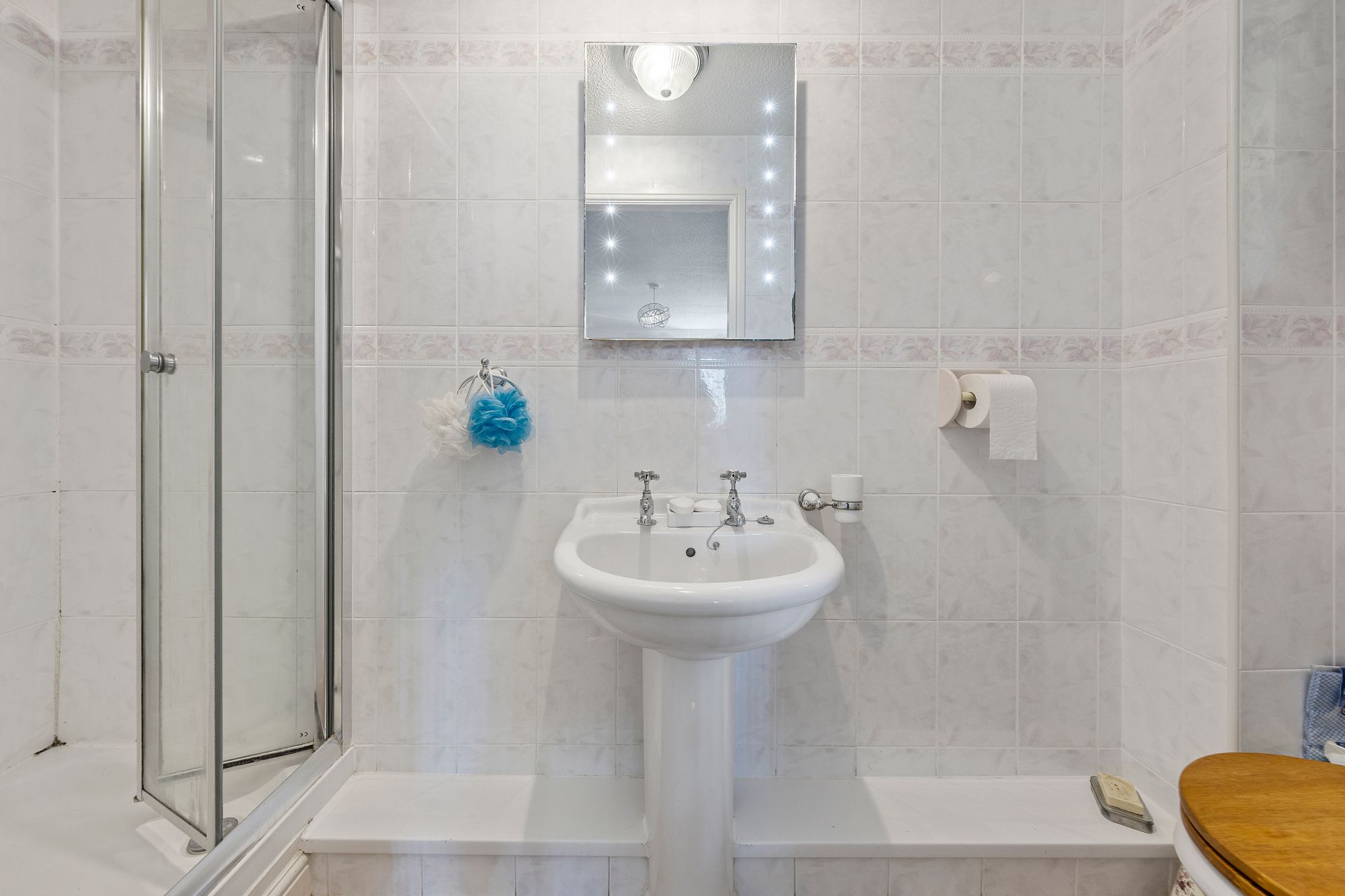 Deacons Close, Croft, WA3