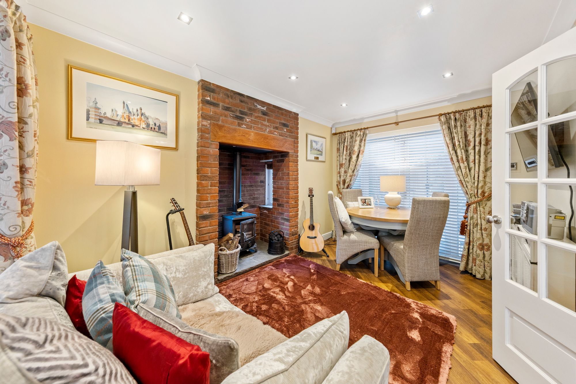 Deacons Close, Croft, WA3