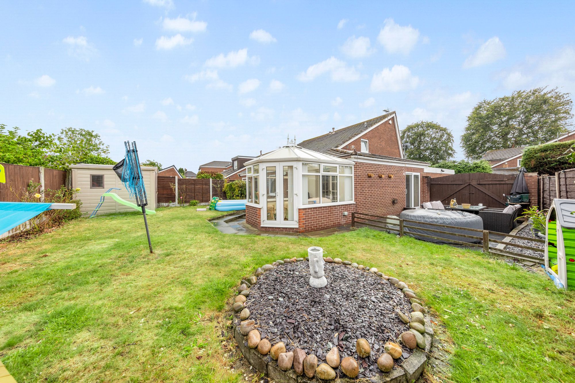 Sheerwater Close, Warrington