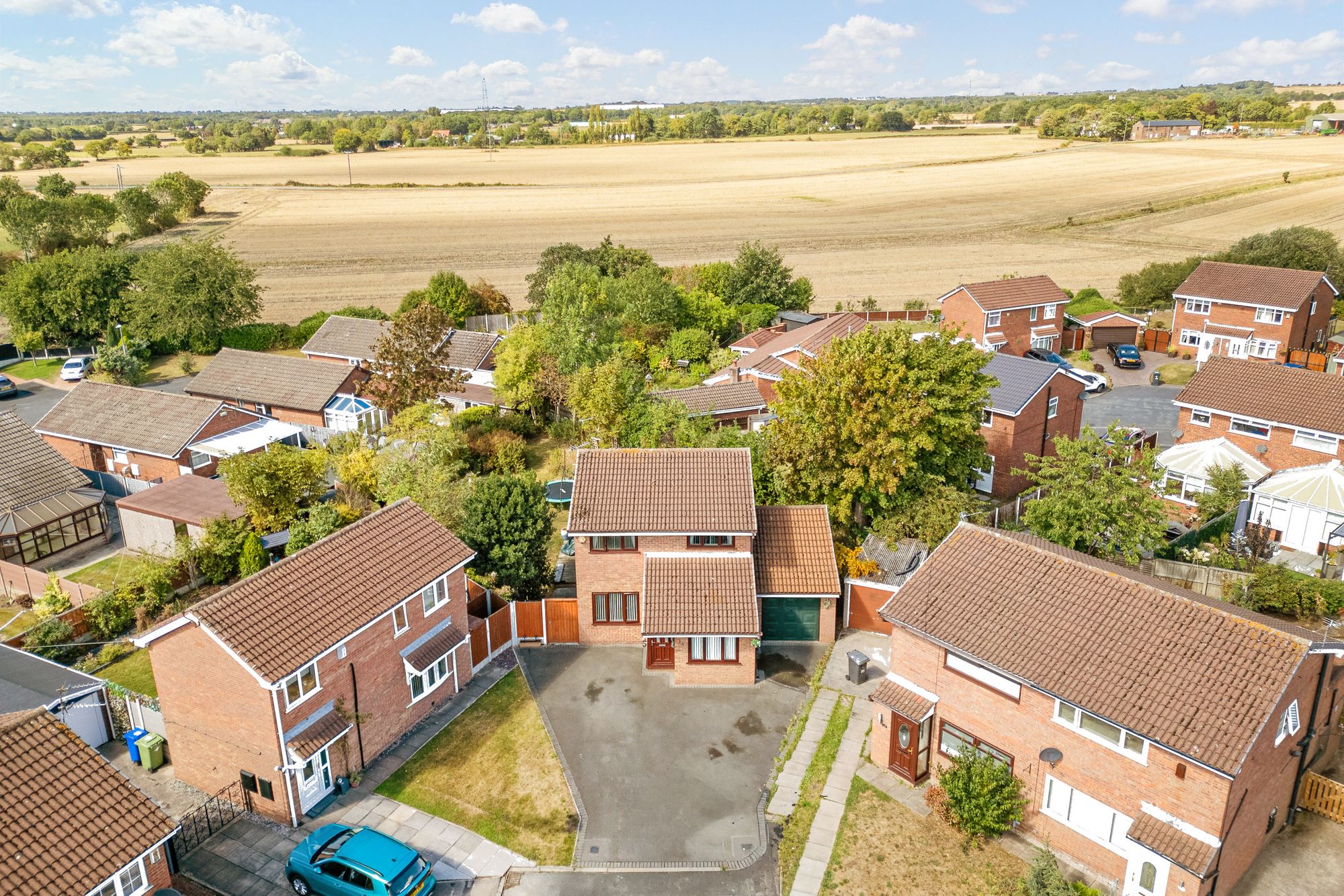 Newsham Close, Widnes, WA8