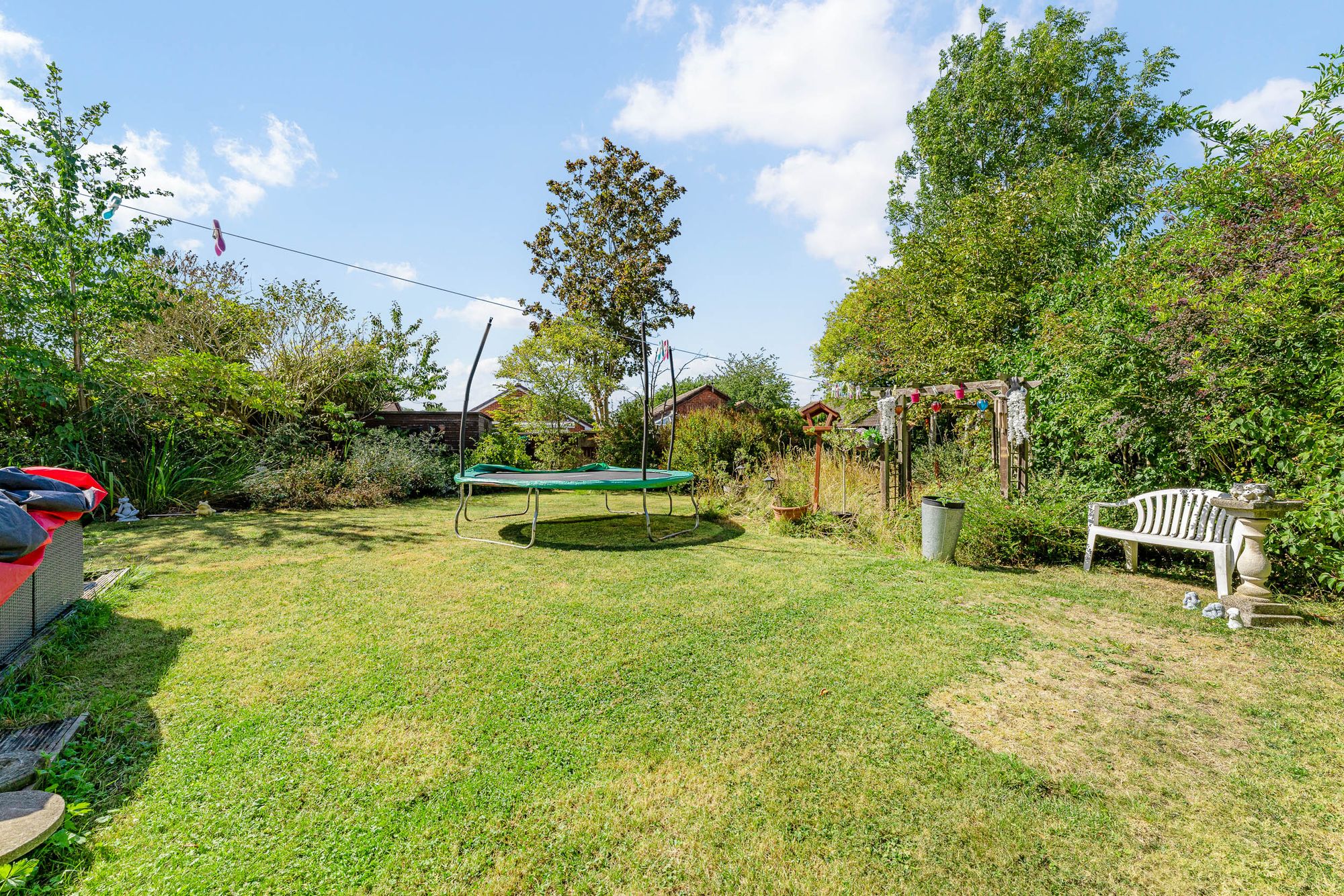 Newsham Close, Widnes, WA8