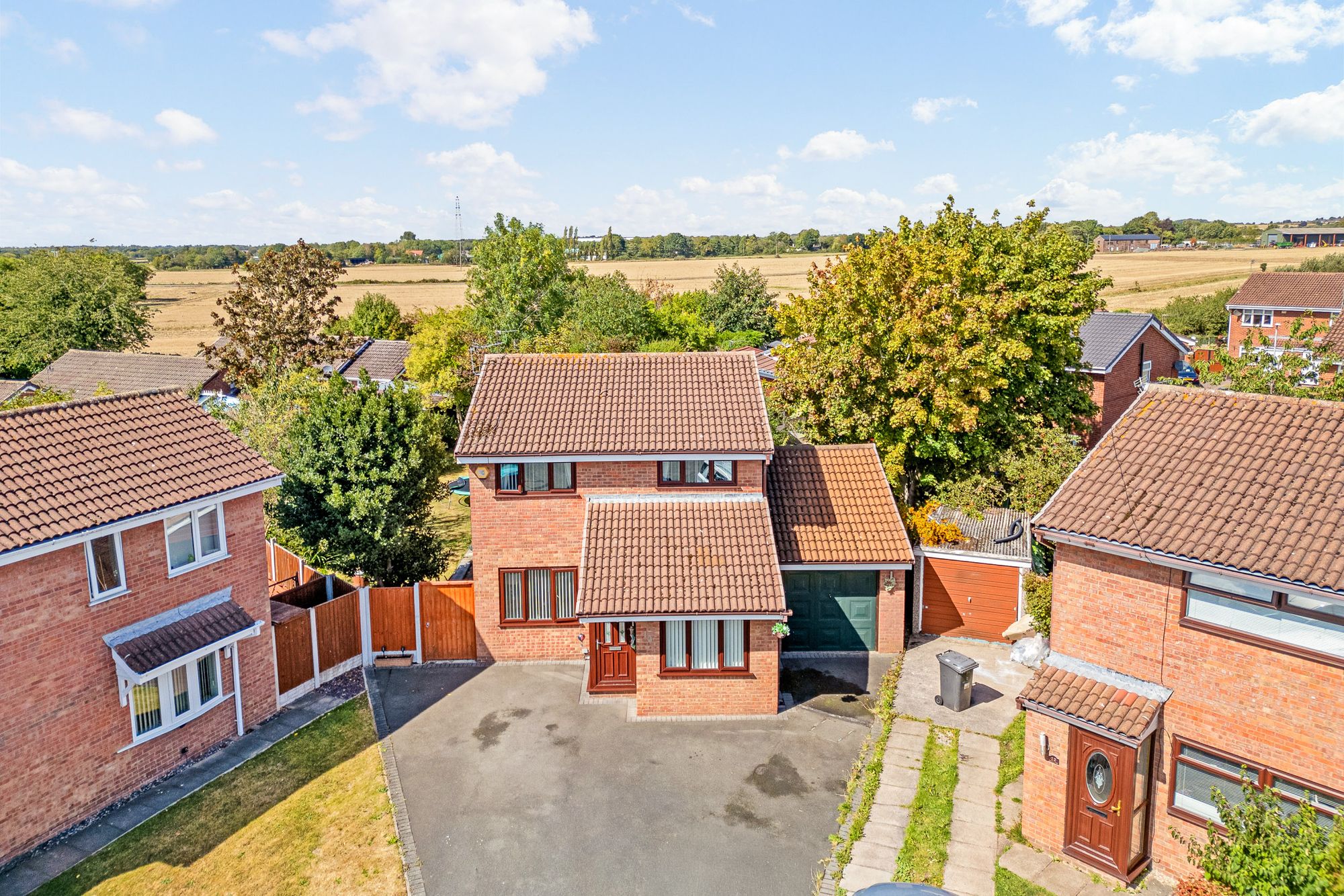 Newsham Close, Widnes, WA8