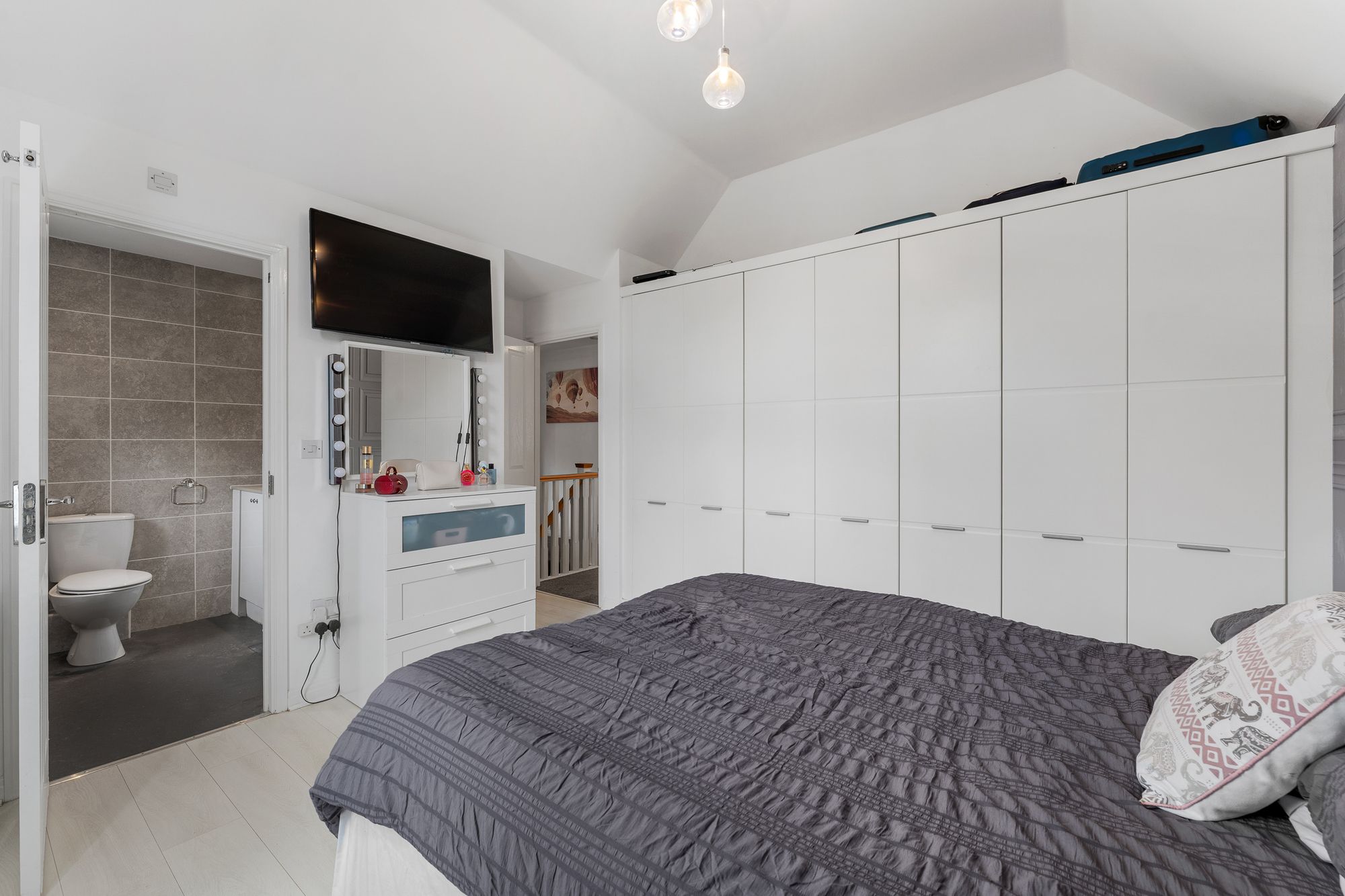 Shackleton Avenue, Widnes, WA8