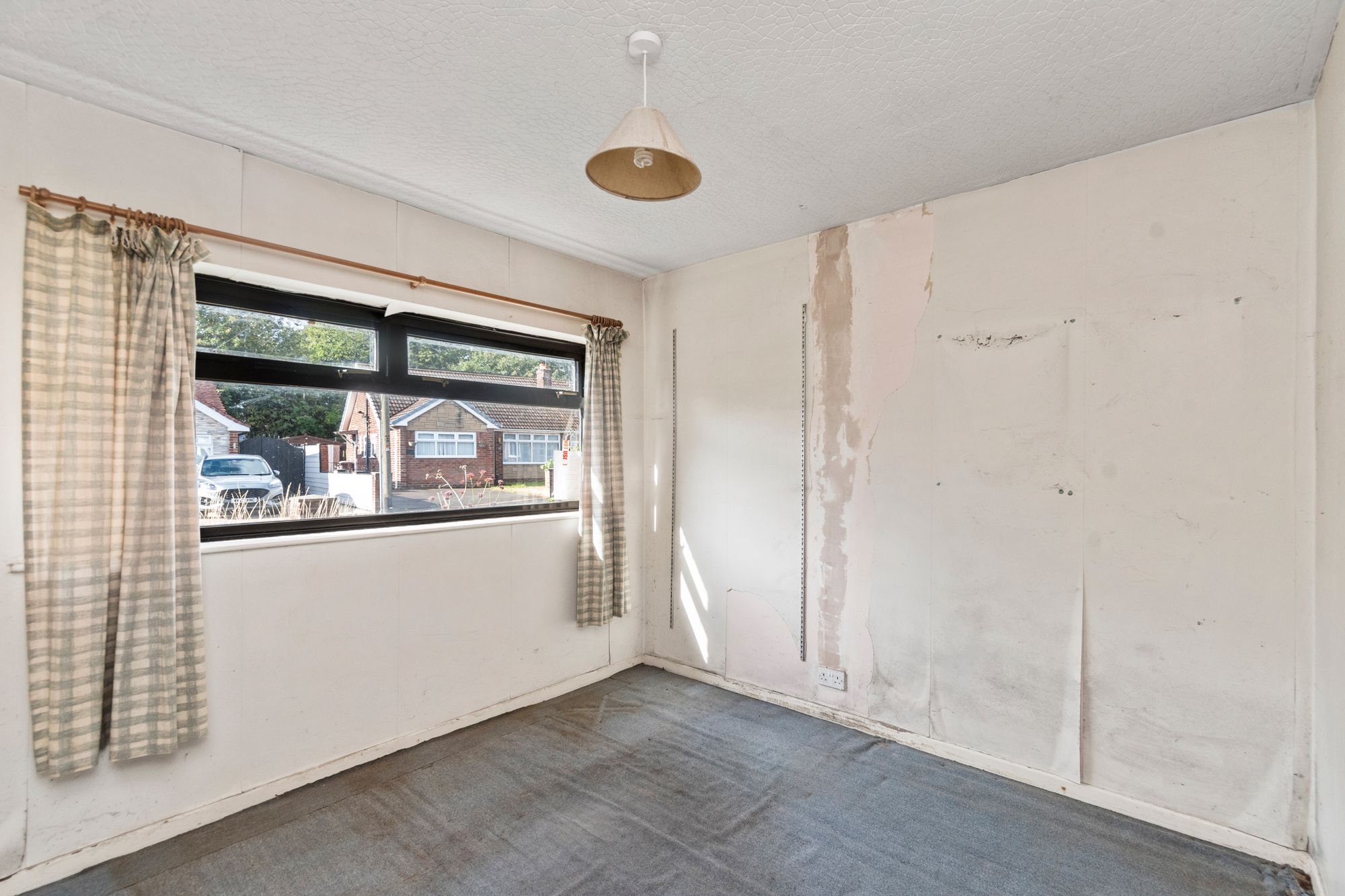 Abbots Hall Avenue, Clock Face, WA9