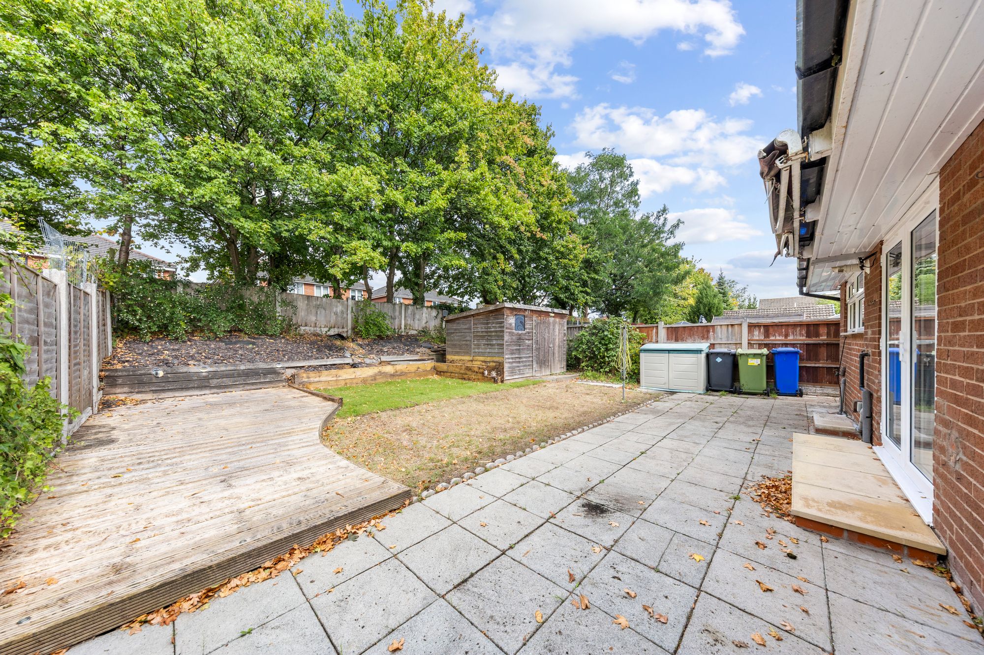 Douglas Close, Widnes