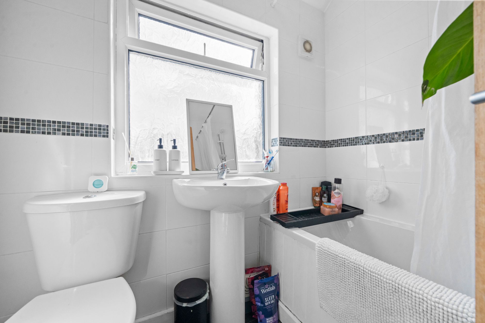 Lynton Street, Leigh