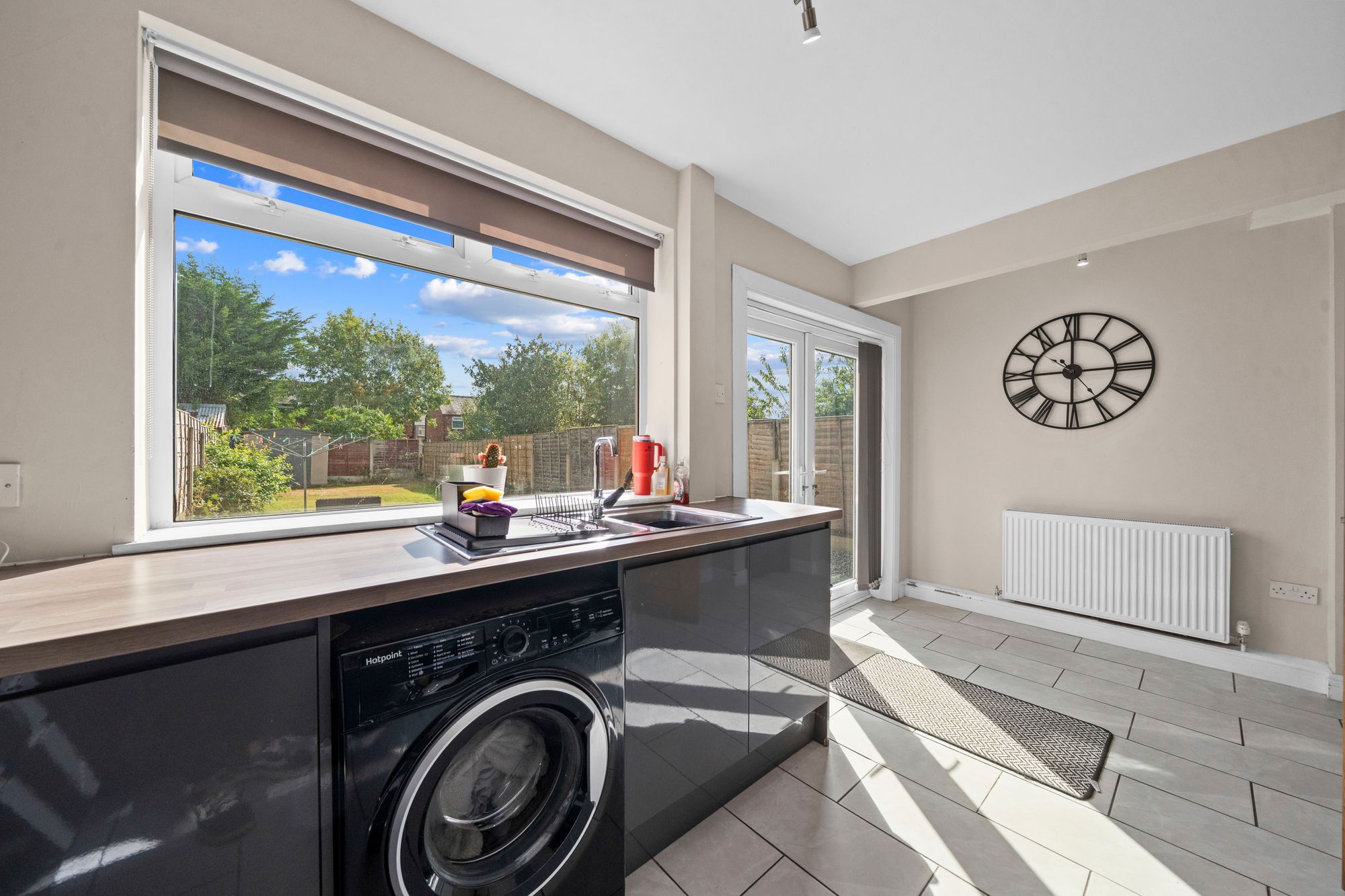 Lynton Street, Leigh