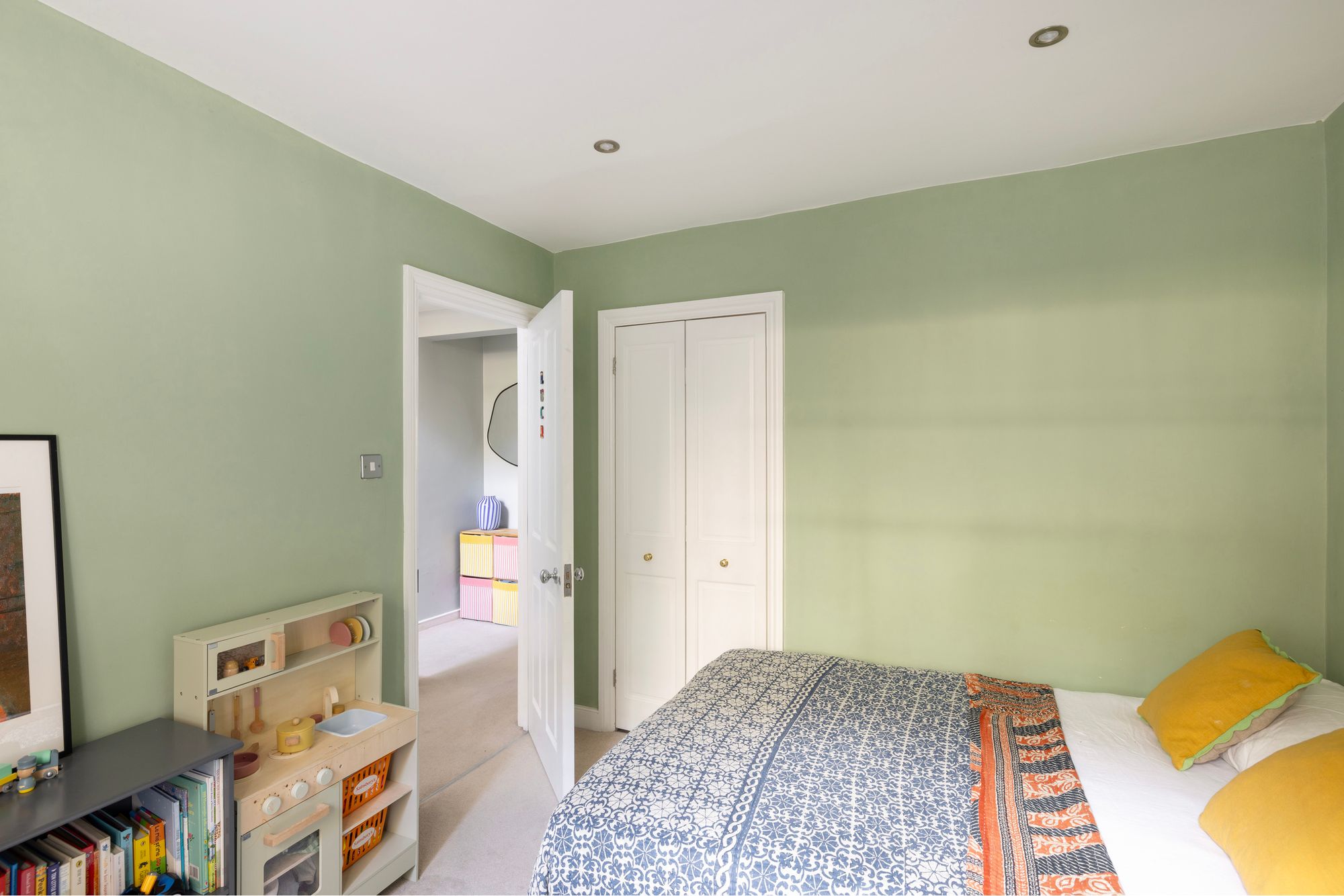 Story Of Home Bedroom Albert Street Camden Town NW1 19