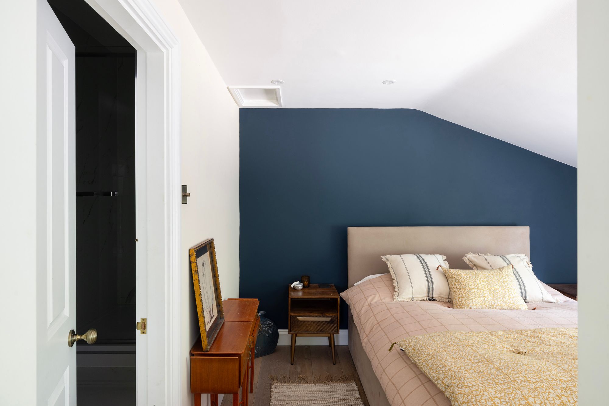 Story Of Home Bedroom Risborough Road Aylesbury HP17 37