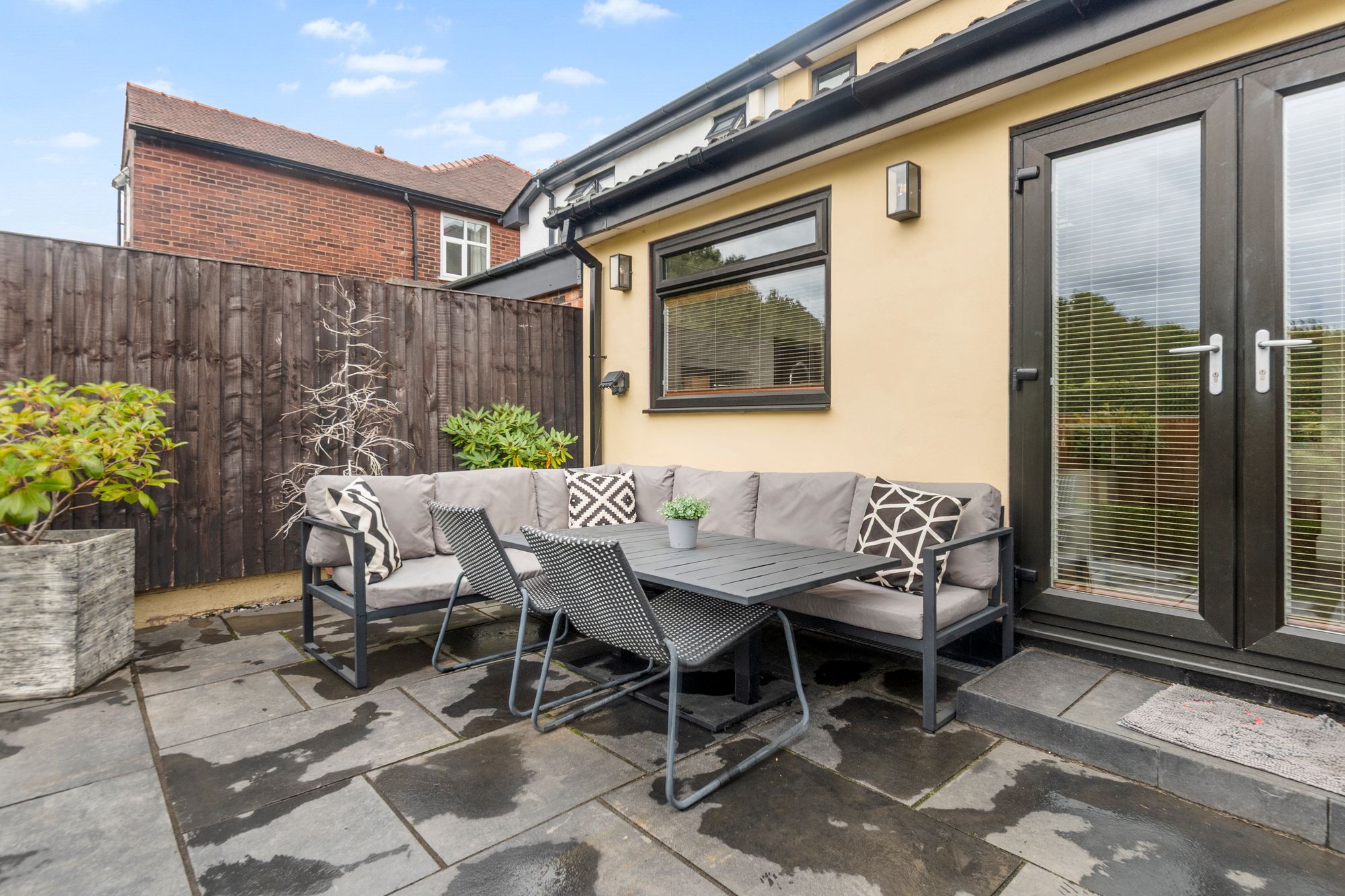 Hallfields Road, Warrington