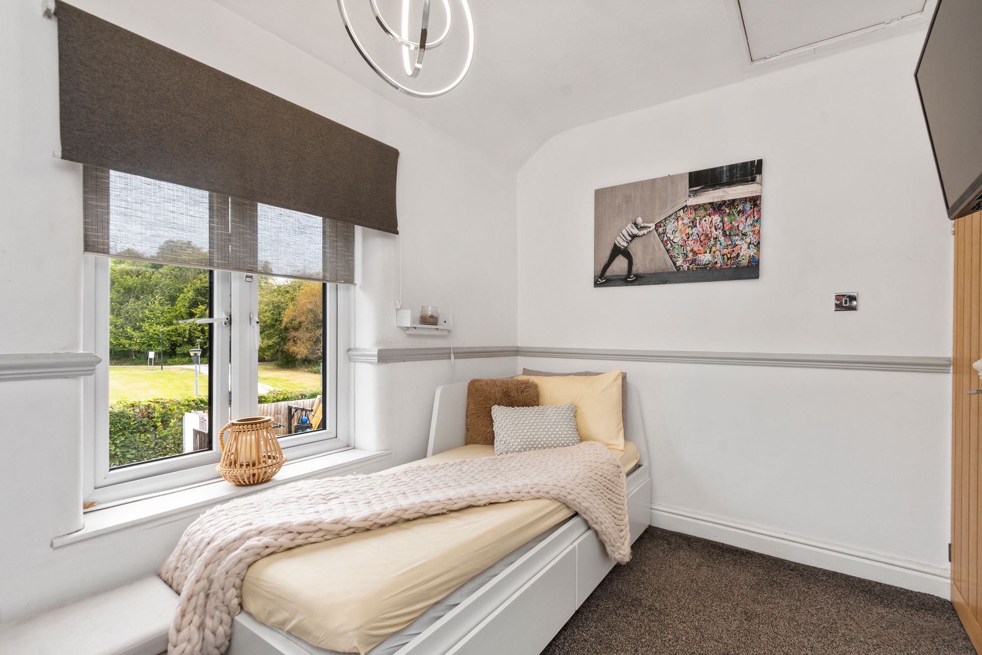 Hallfields Road, Warrington