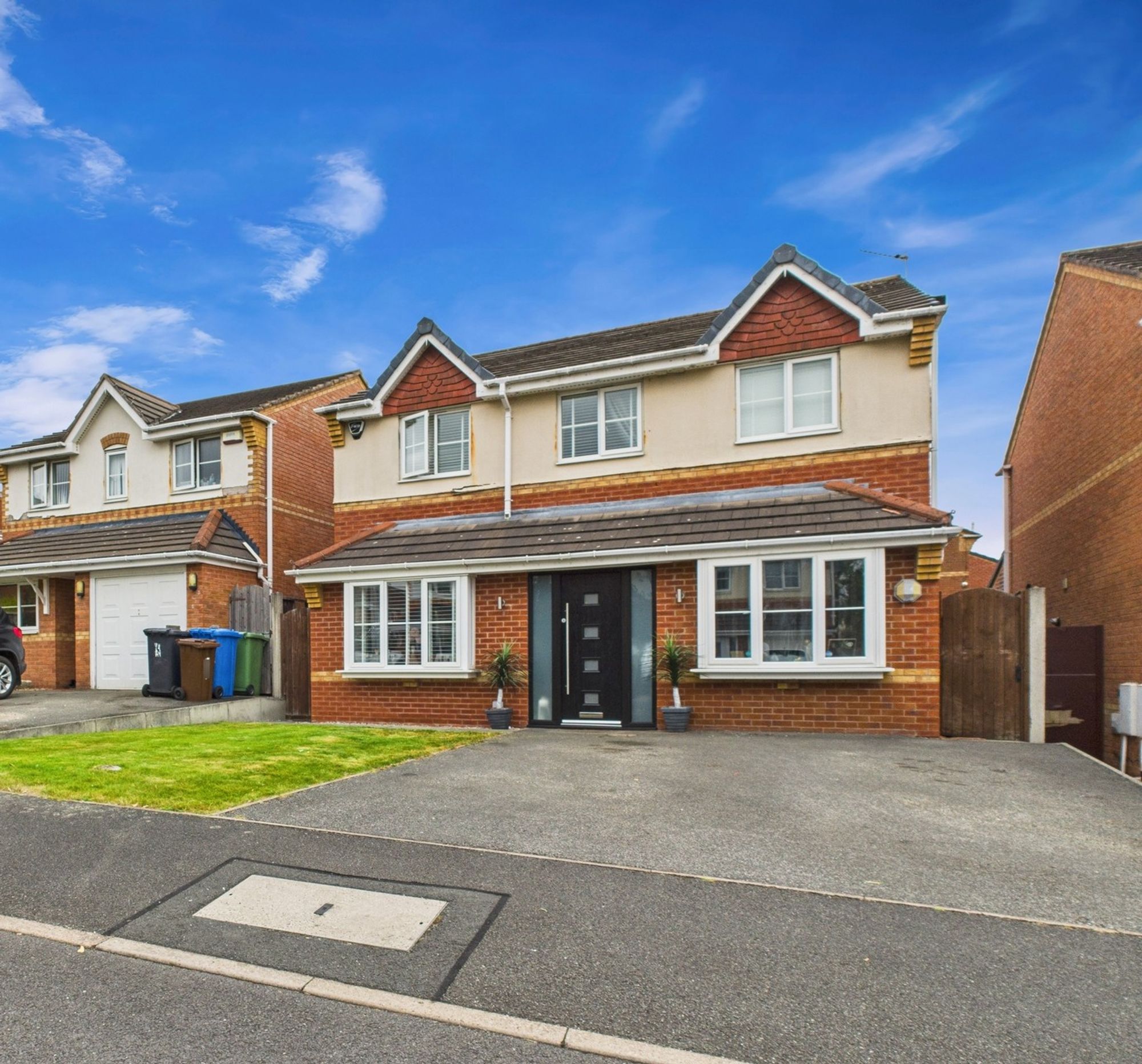 CAM05197G0 PR0111 STILL042